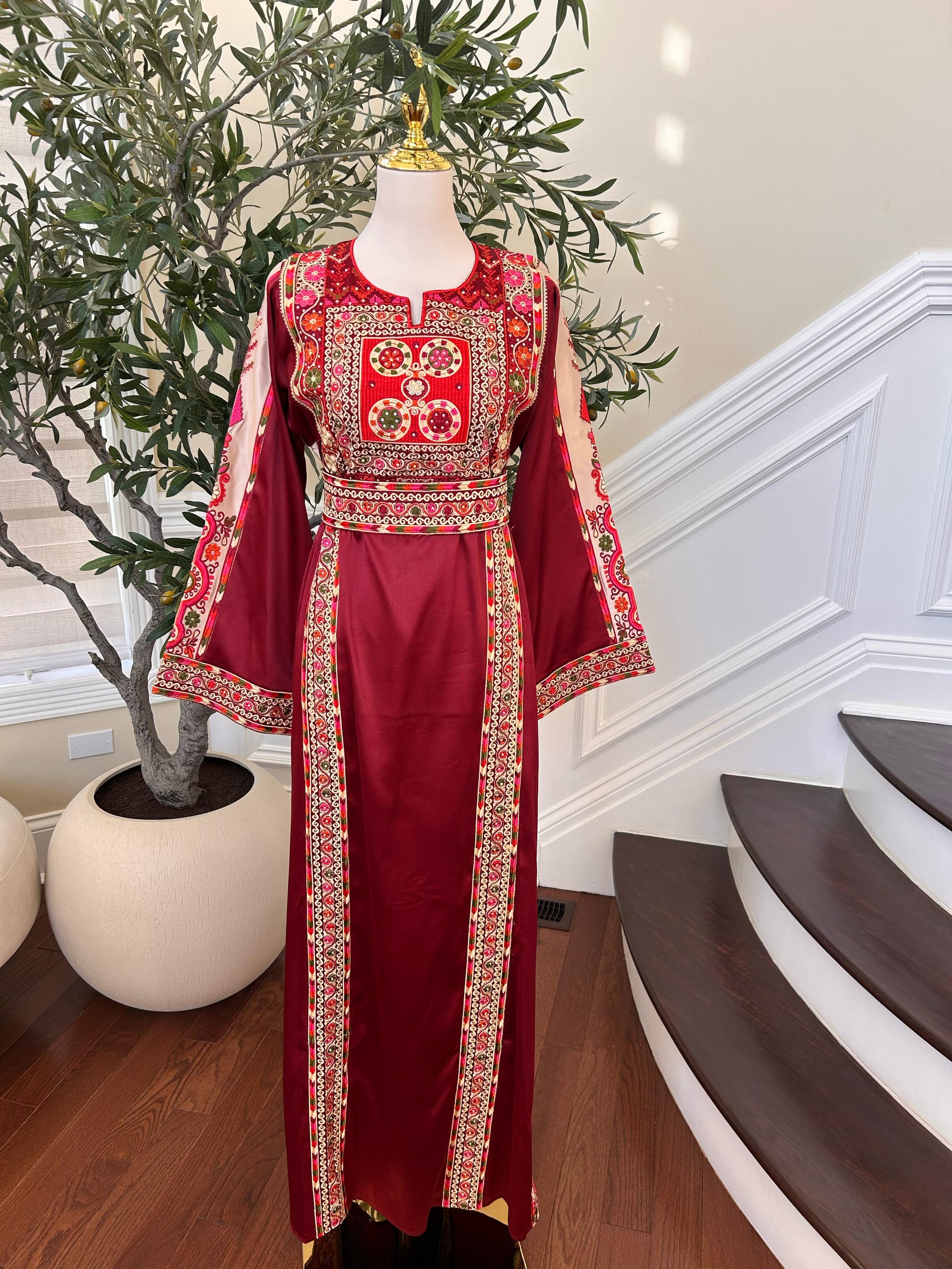 Red Embroidery Tatreez Satin Thobe