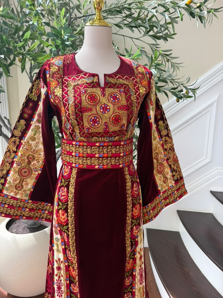 Burgundy Embroidery Tatreez Velvet Thobe