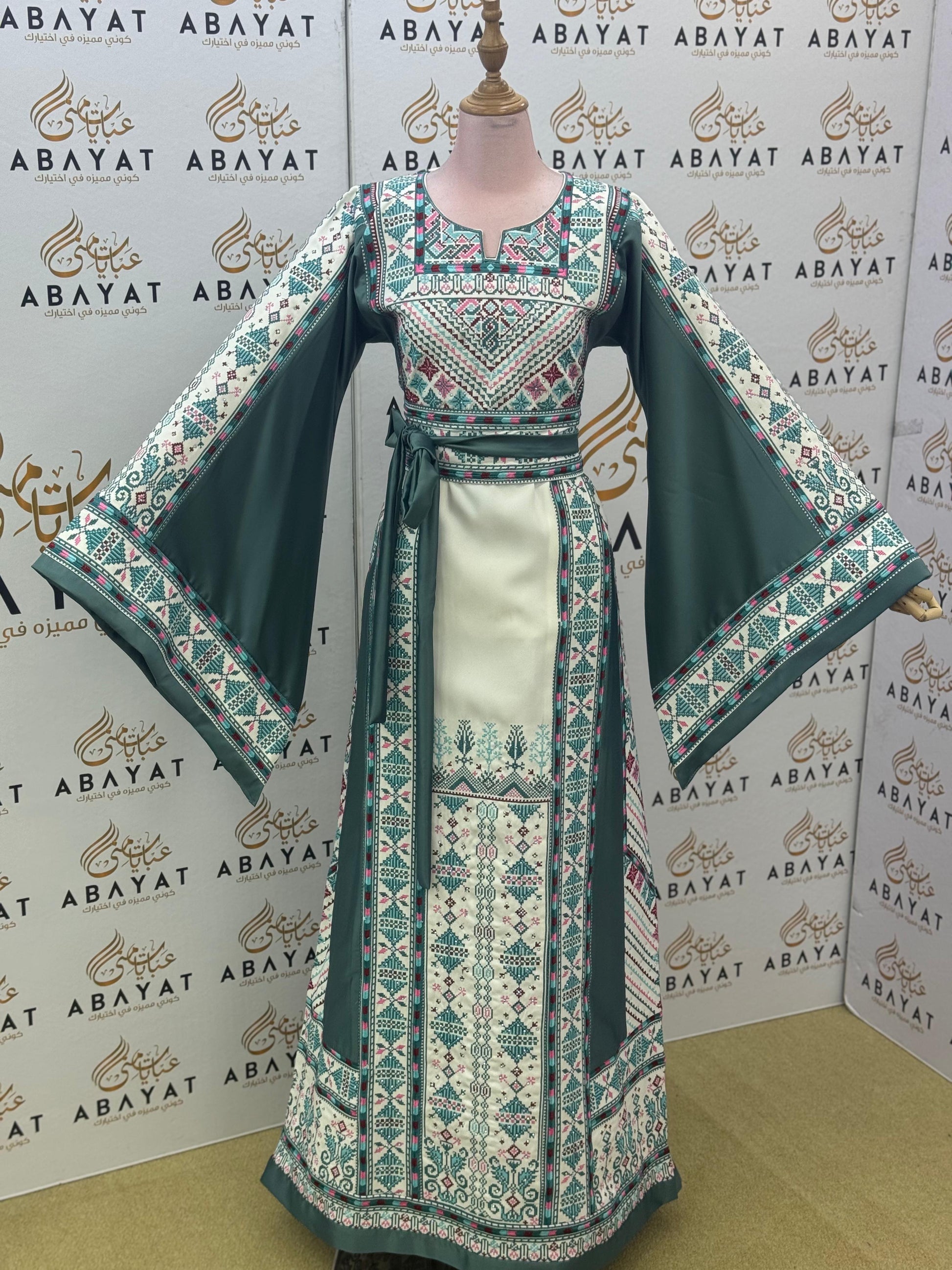 Luxury Palestinian Embroidered Thobe – Sage Green Traditional Design