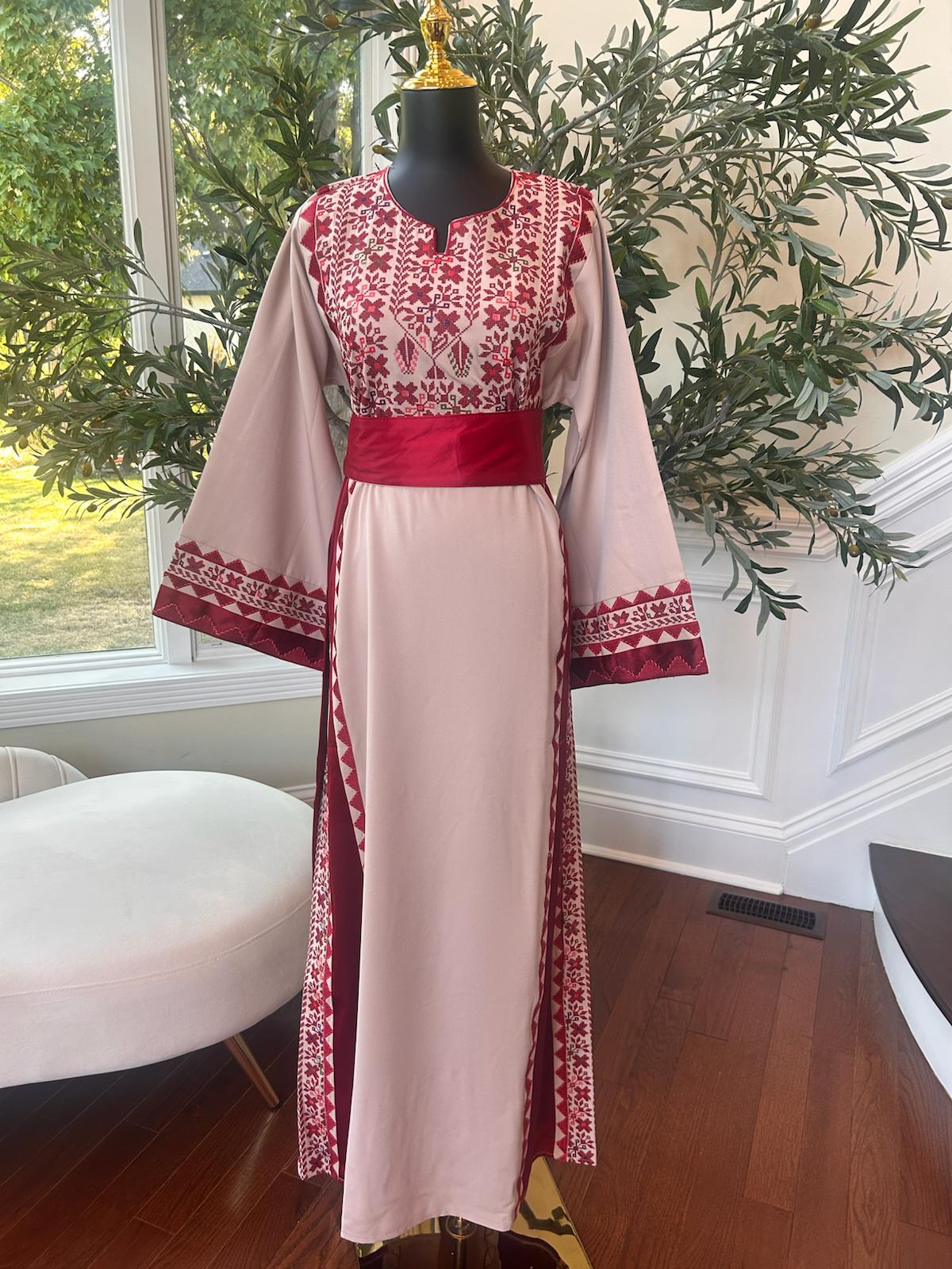Cream Embroidery Red Detail Tatreez Thobe
