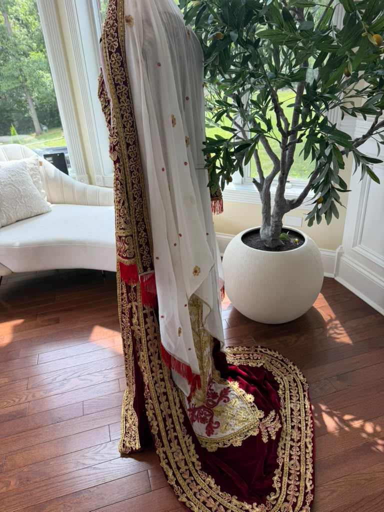 Royale Red Embroidery Tatreez Elegance Thobe