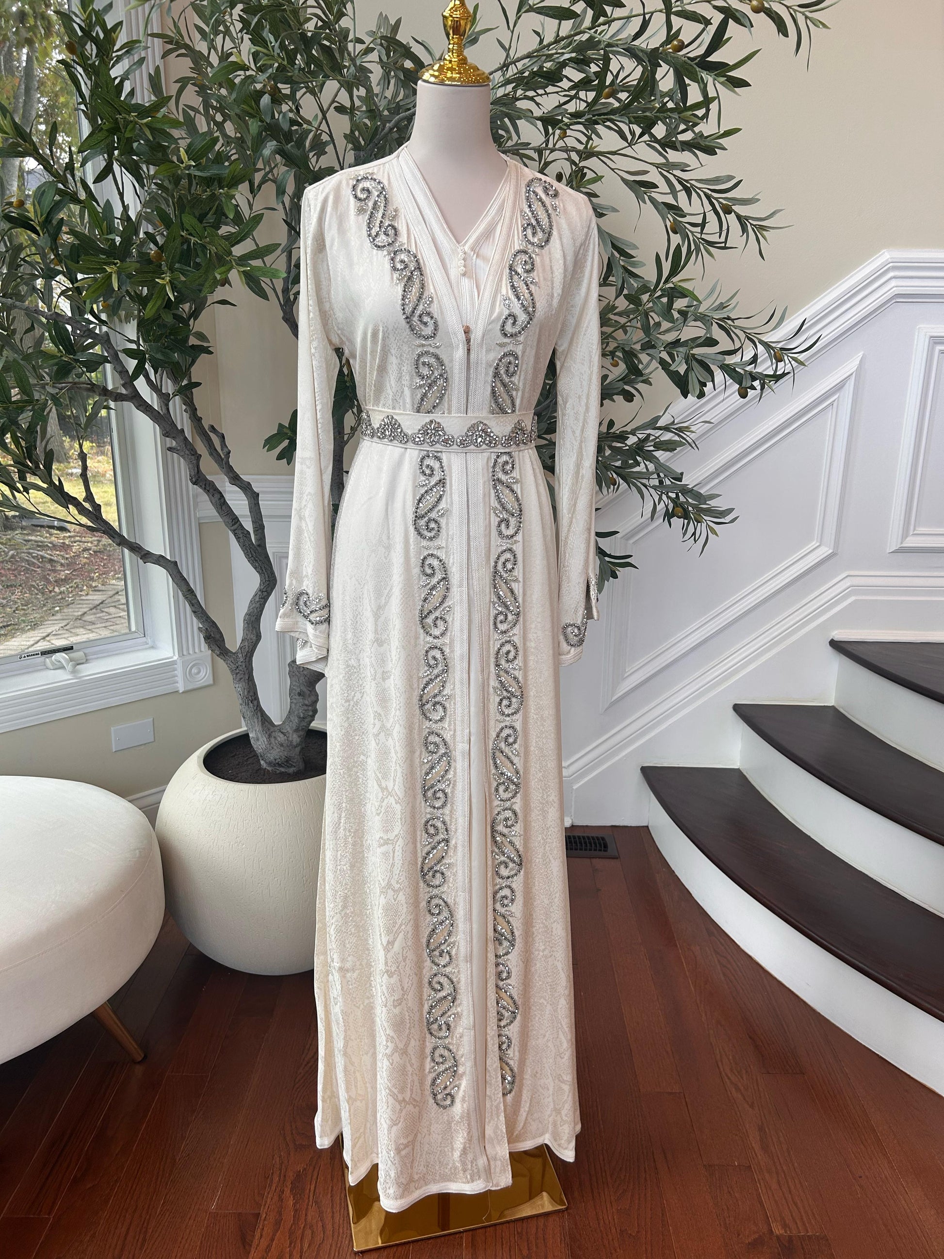 White Royale Beaded Kuftan