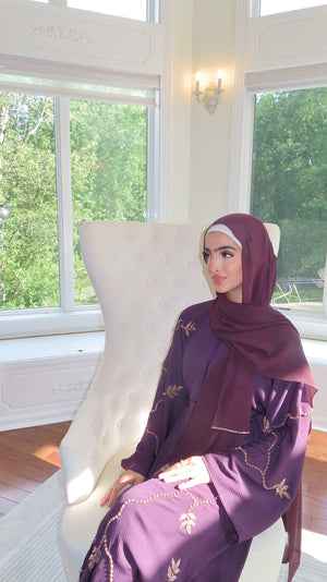 Luxury in Every Layer: Explore Muna’s Abayas