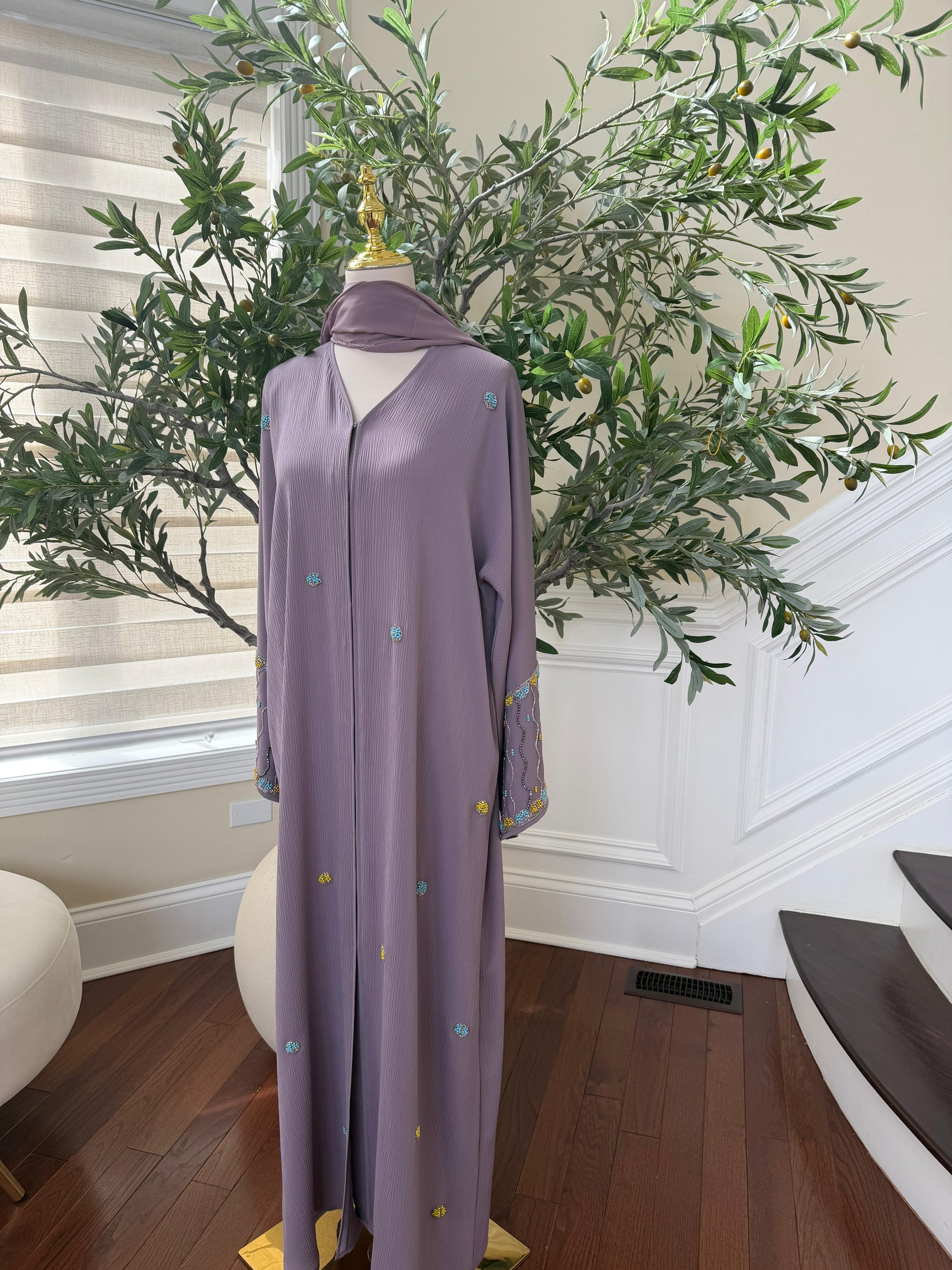 Lavender Charm Sleeve Detail Abaya