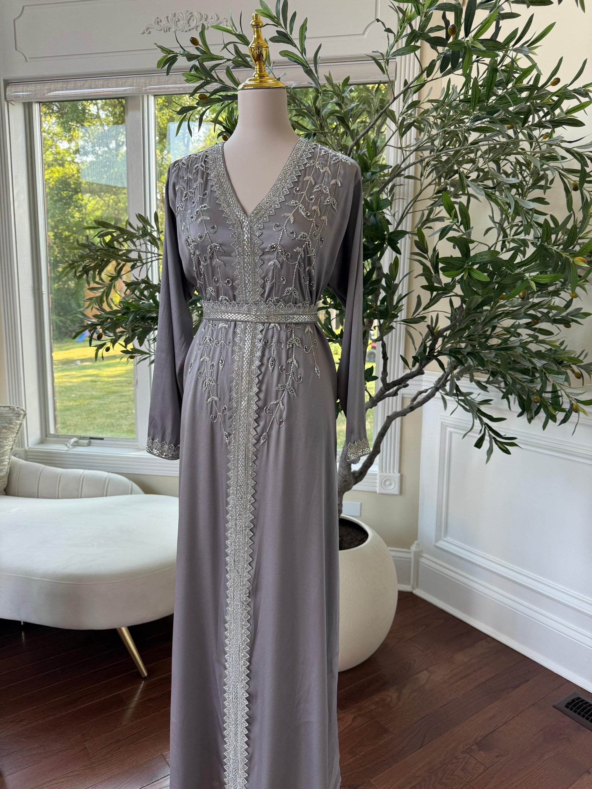 Grey Floral Essence Kuftan