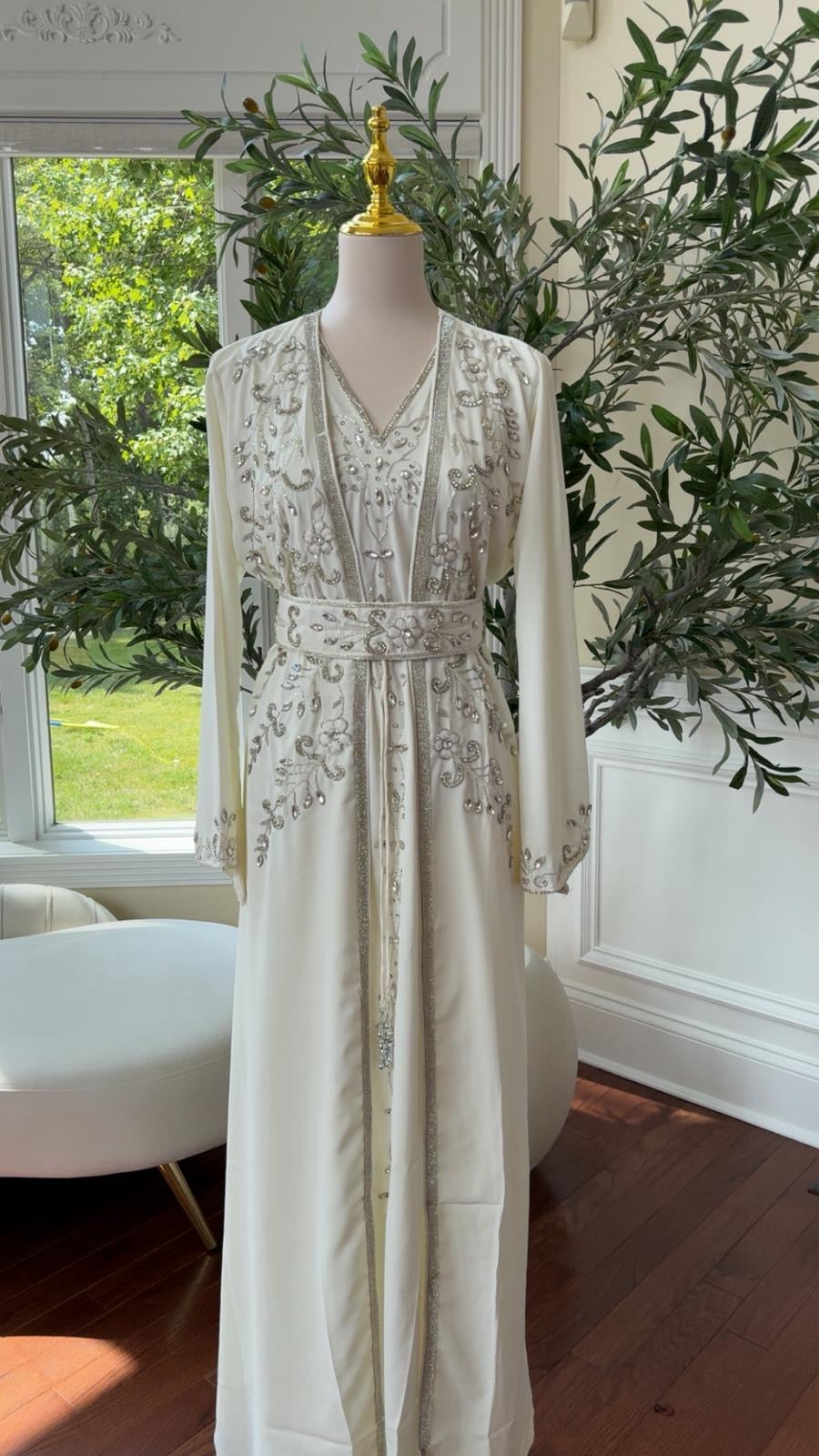 Floral White Beaded Kuftan