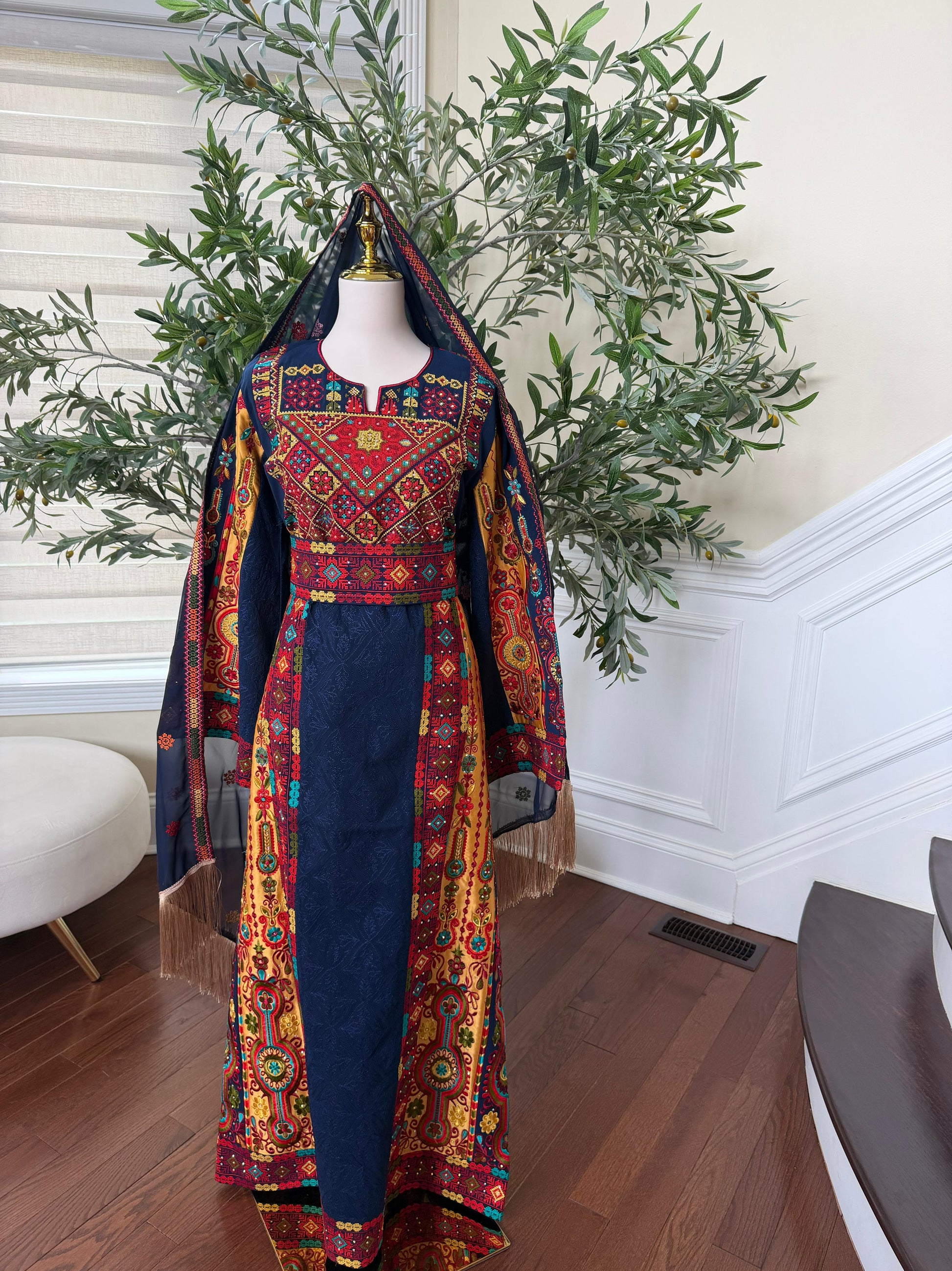 Navy Blue Embroidery Tatreez Thobe