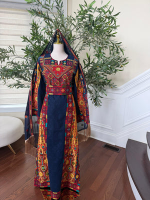 Navy Blue Embroidery Tatreez Thobe