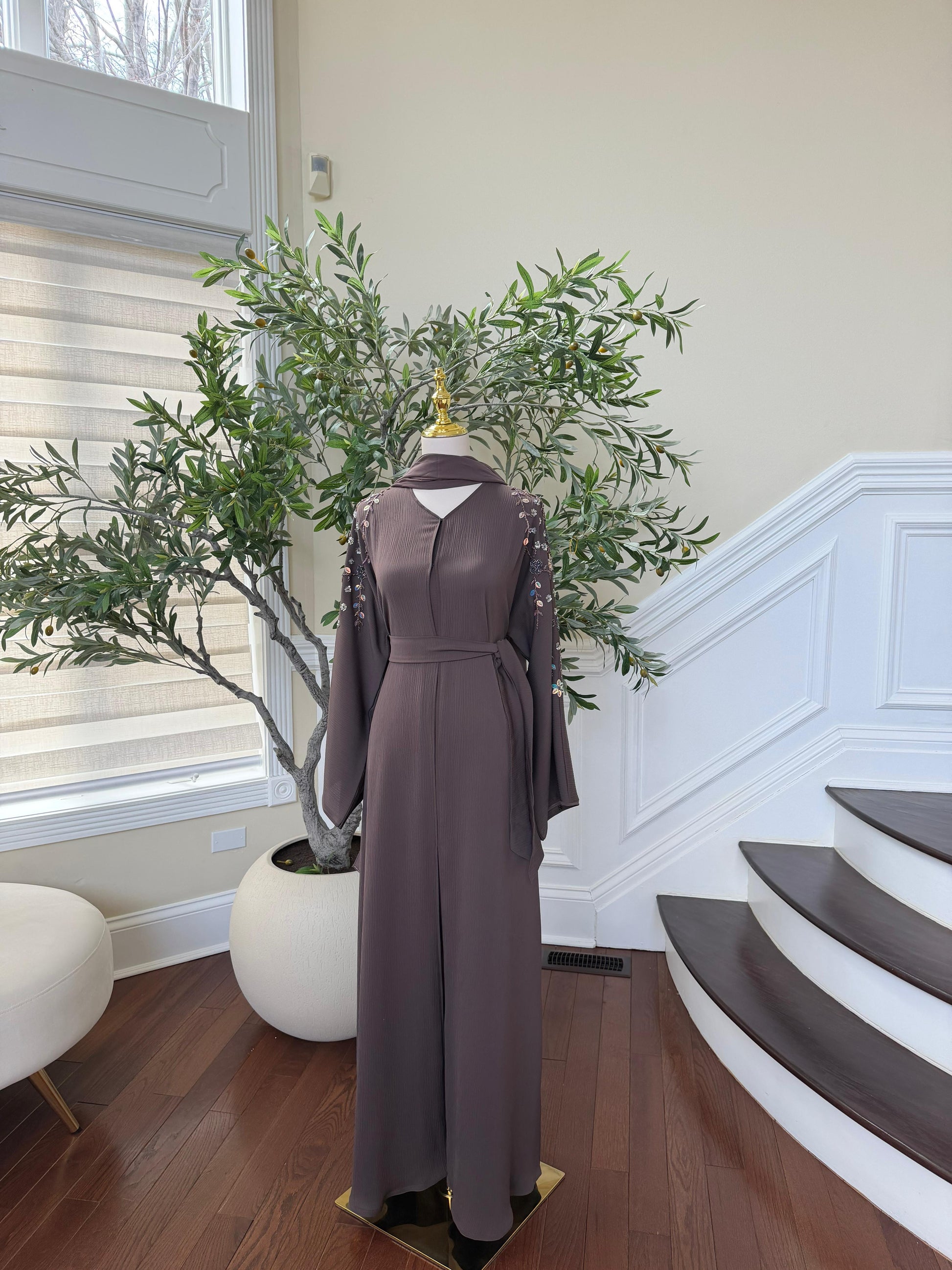Faded Purple Floral Charm Abaya