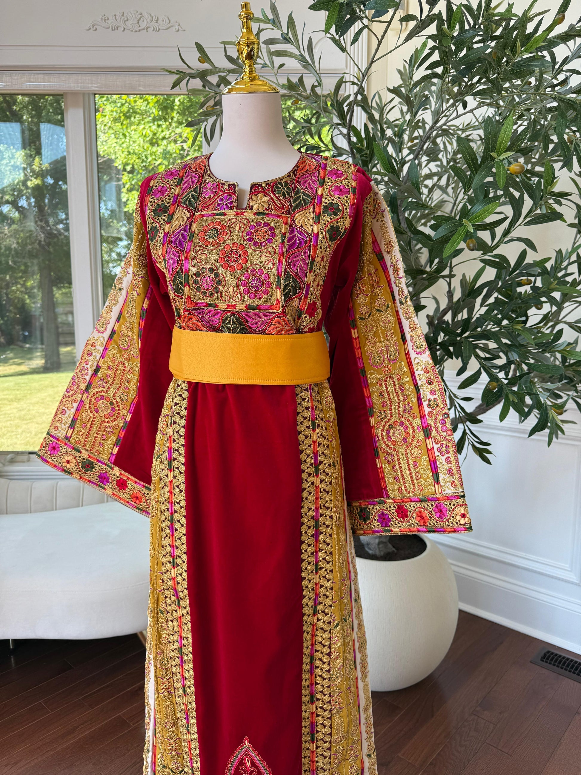 Burgundy Malaka Velvet Thobe