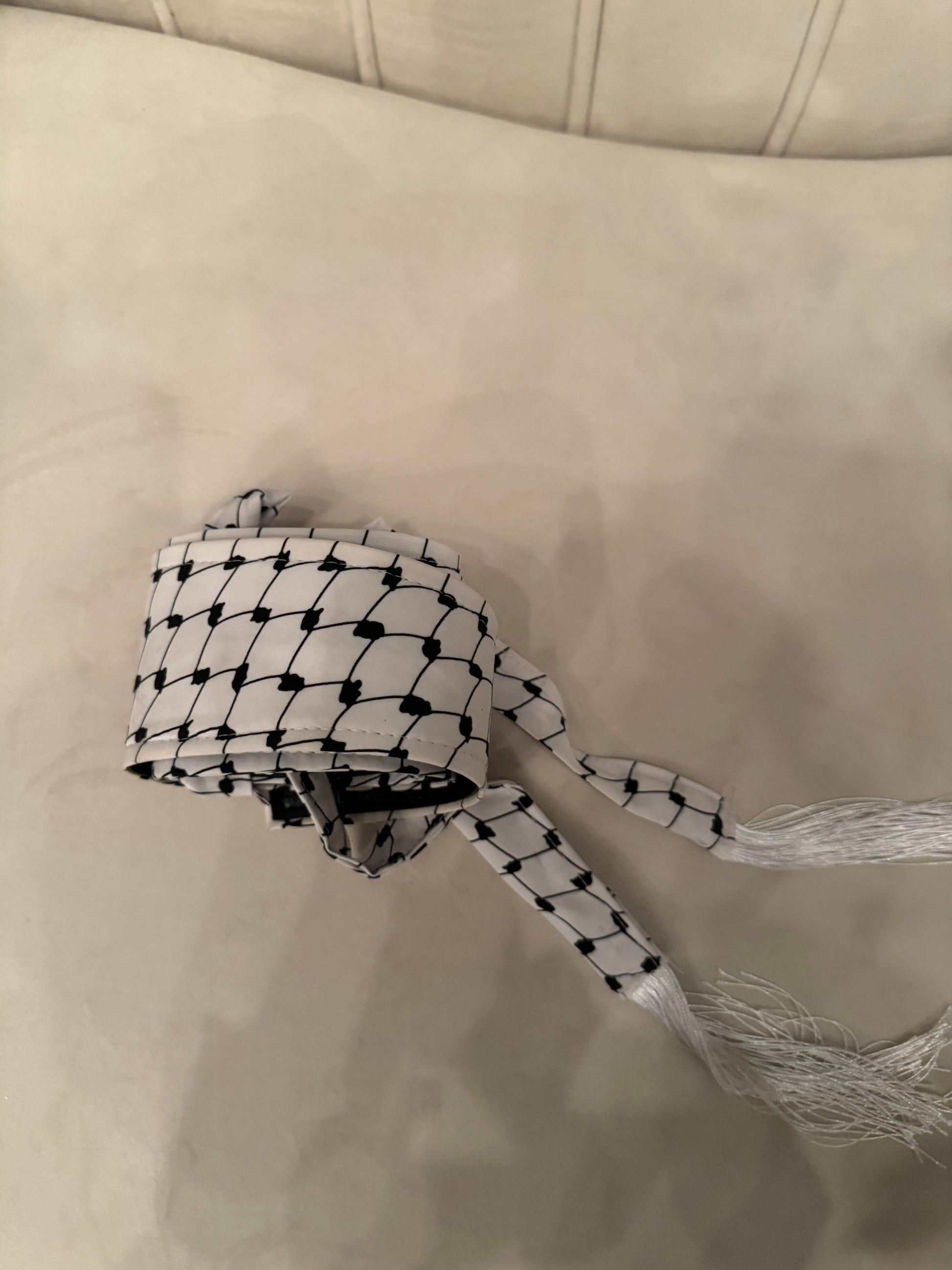 White / Black Kuffieya Print Cashmere Belt