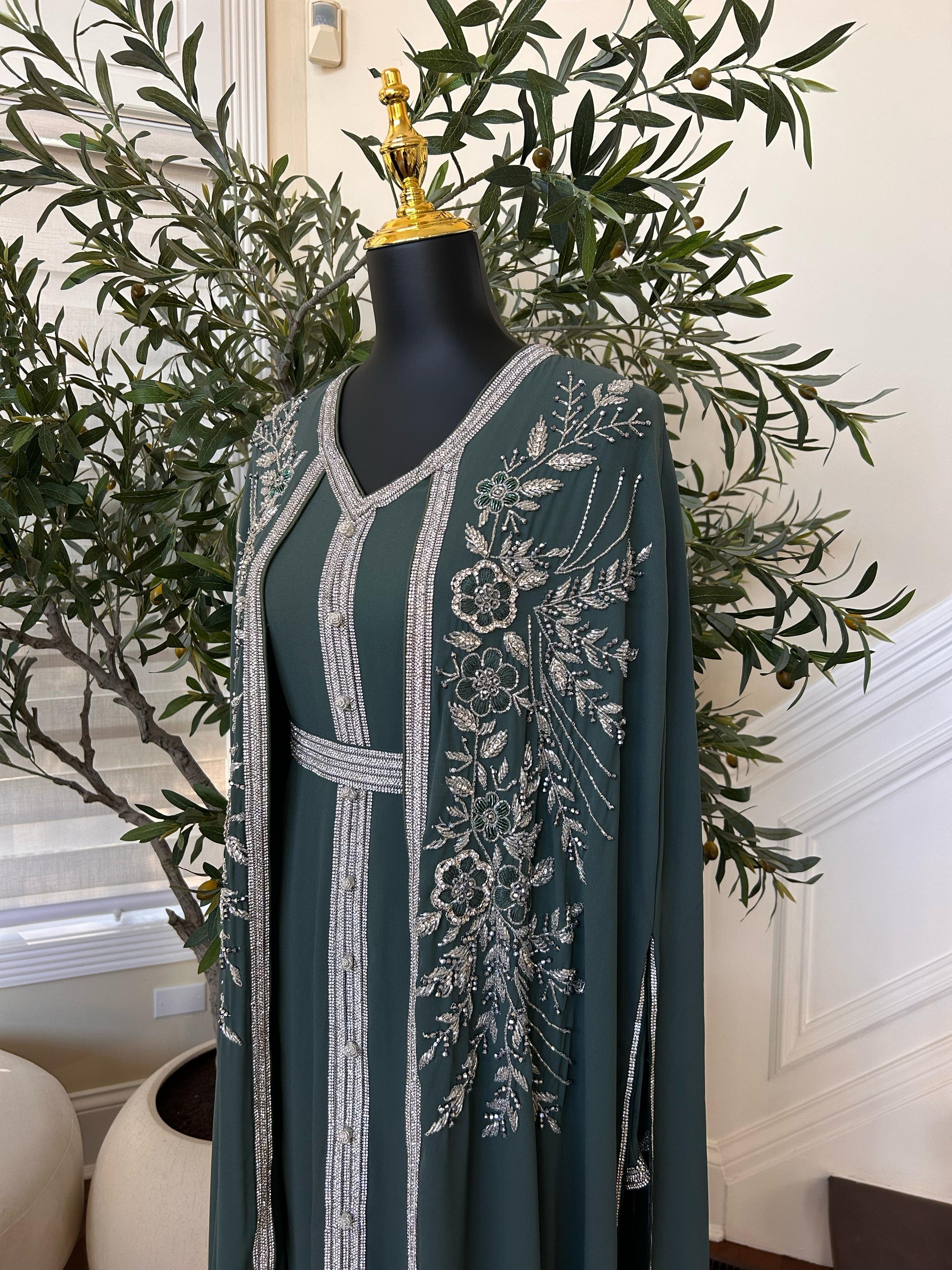 Emerald Green Royale Stone Beaded Kuftan