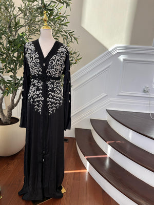 Black Beaded Stone Kuftan