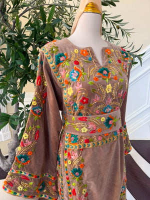 Tan Embroidery Beaded Stone Thobe