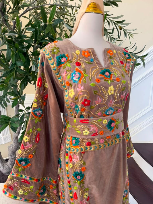 Tan Embroidery Beaded Stone Thobe