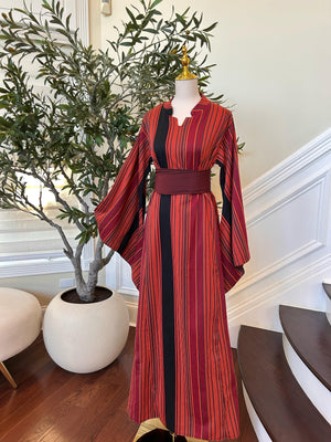 Majdalawi Traditional Elegance Thobe