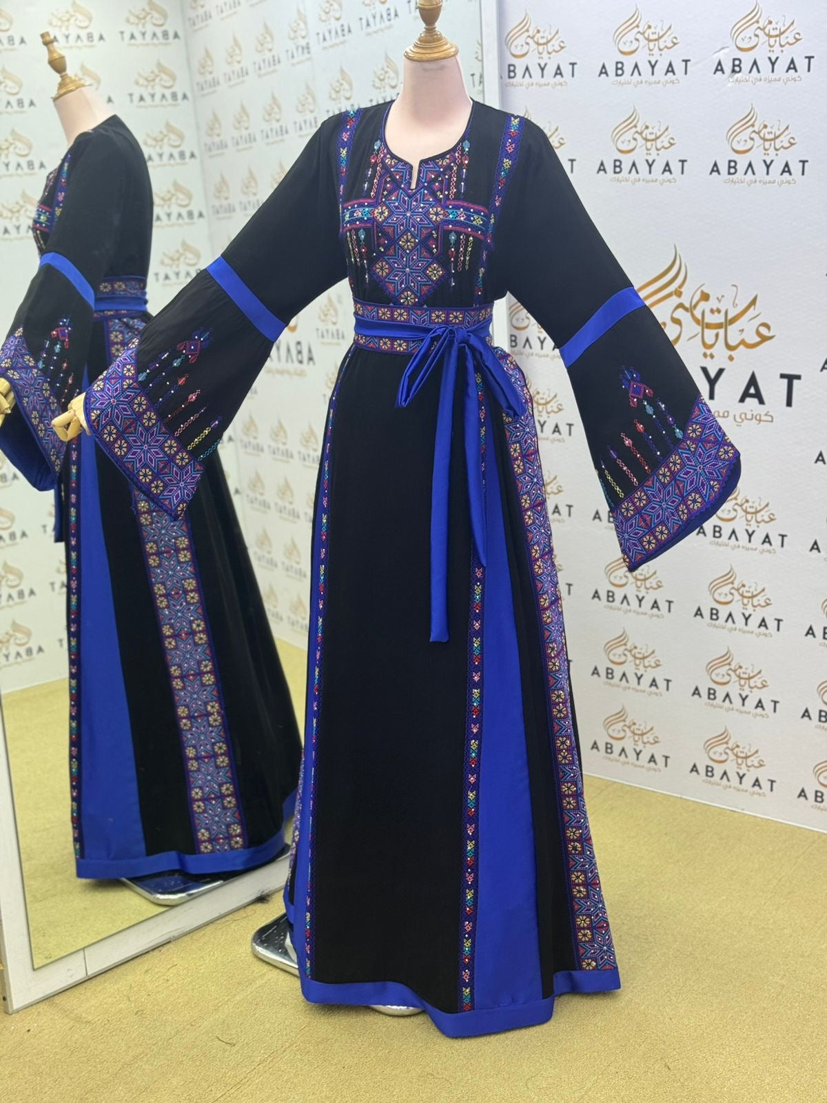 Black Embroidery Embellished Tatreez Thobe