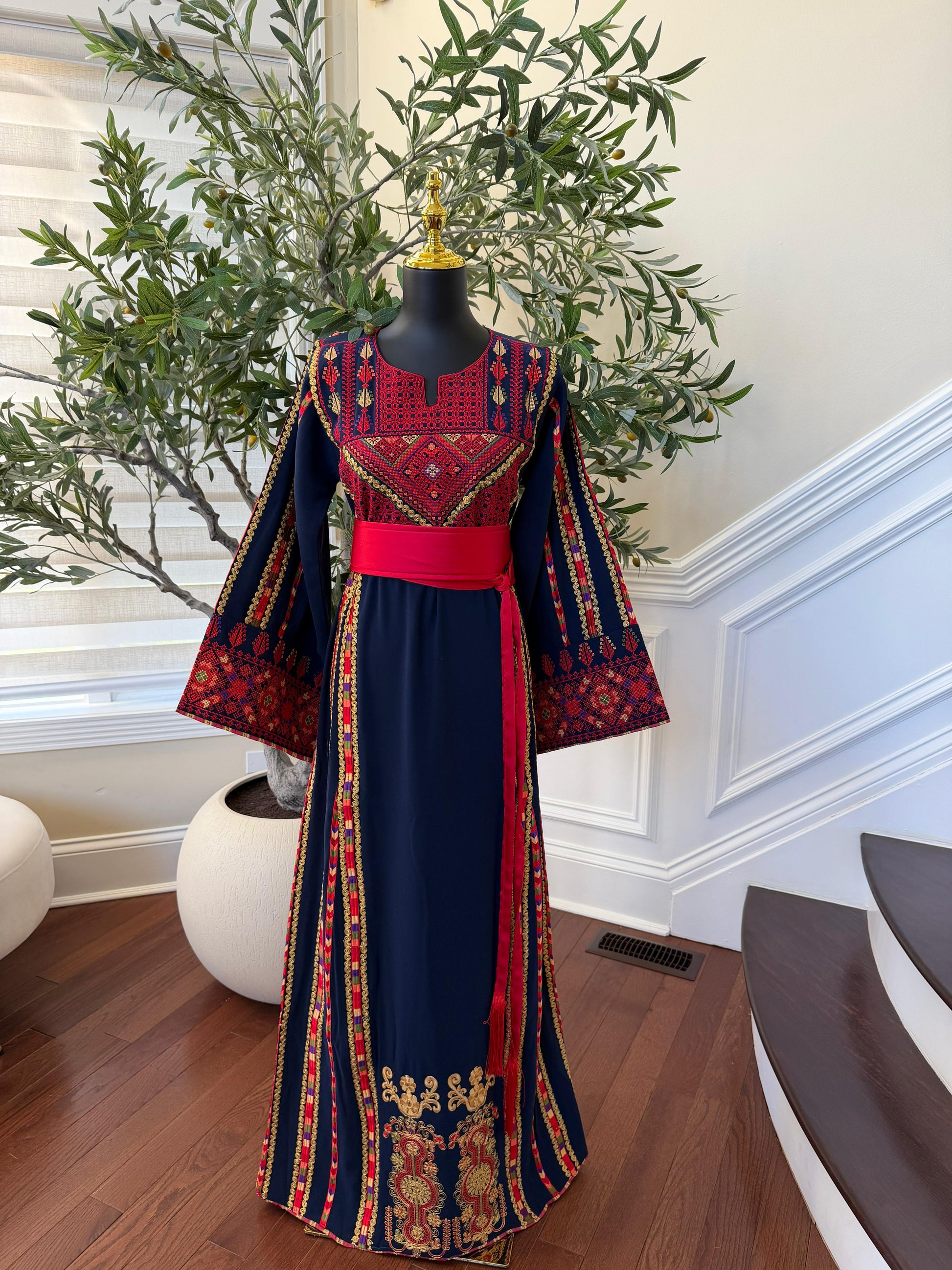 Blue Embroidery Tatreez Traditional Thobe