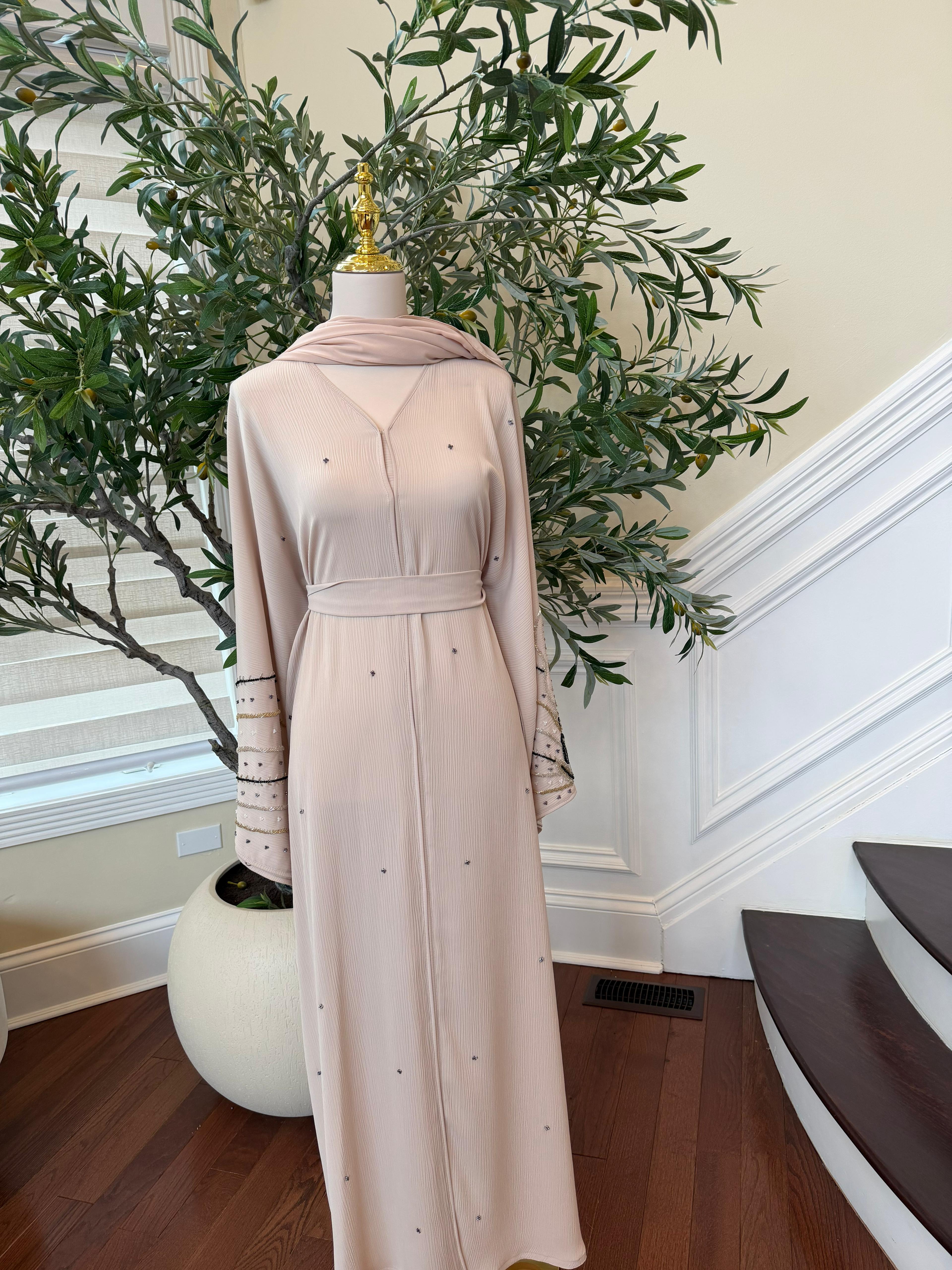 Cream Sleeve Beaded Abaya