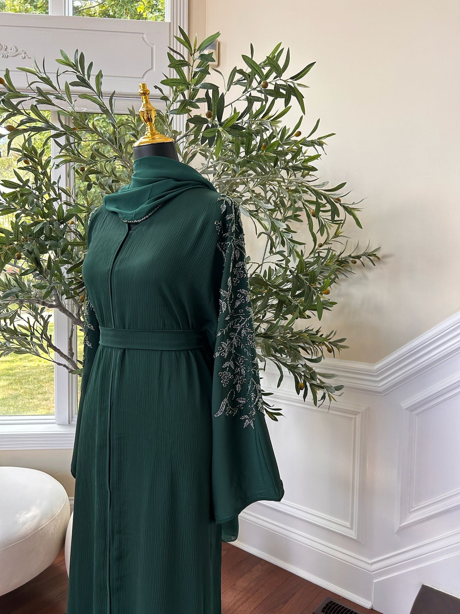 Green Sleeve Charm Abaya