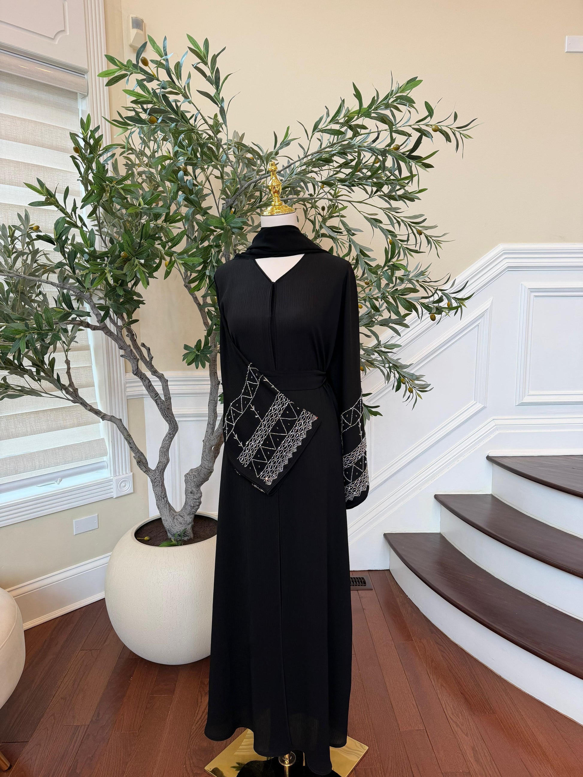 Black Silver Sleeve Essence Abaya