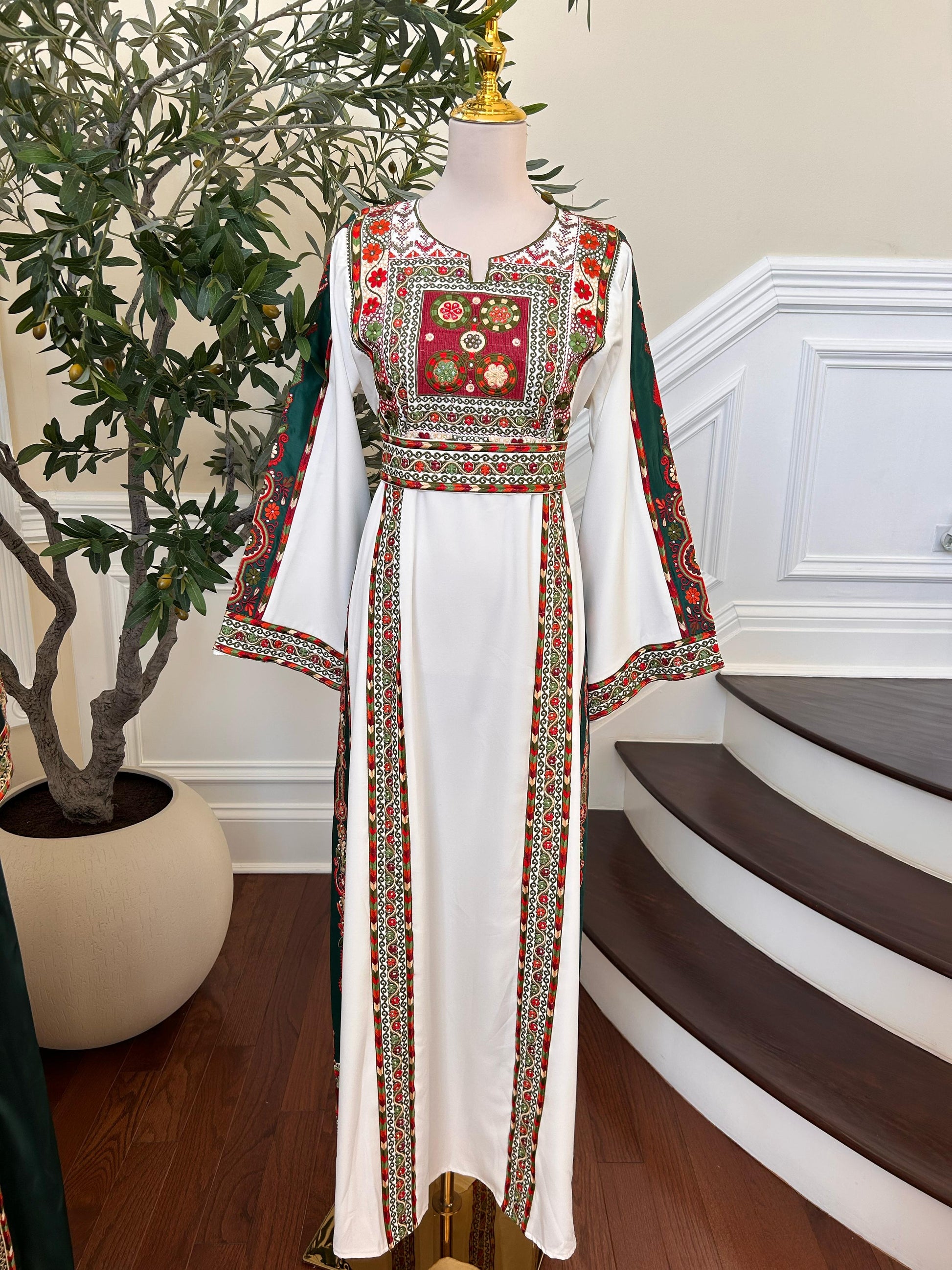 White Embroidery Tatreez Thobe