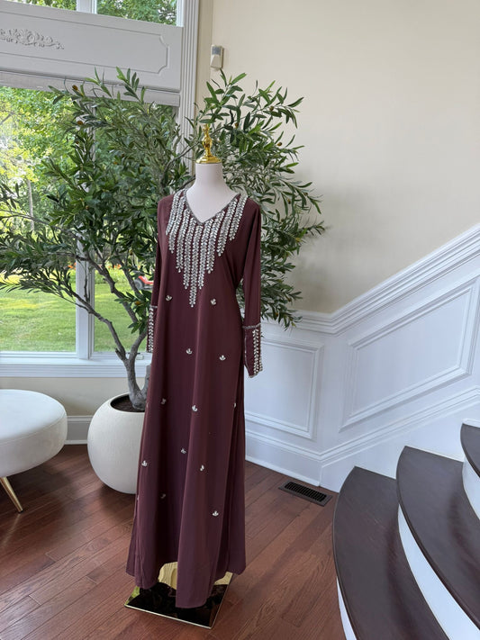 Burgundy Glow – Kaftan with Cascading Crystal Neckline