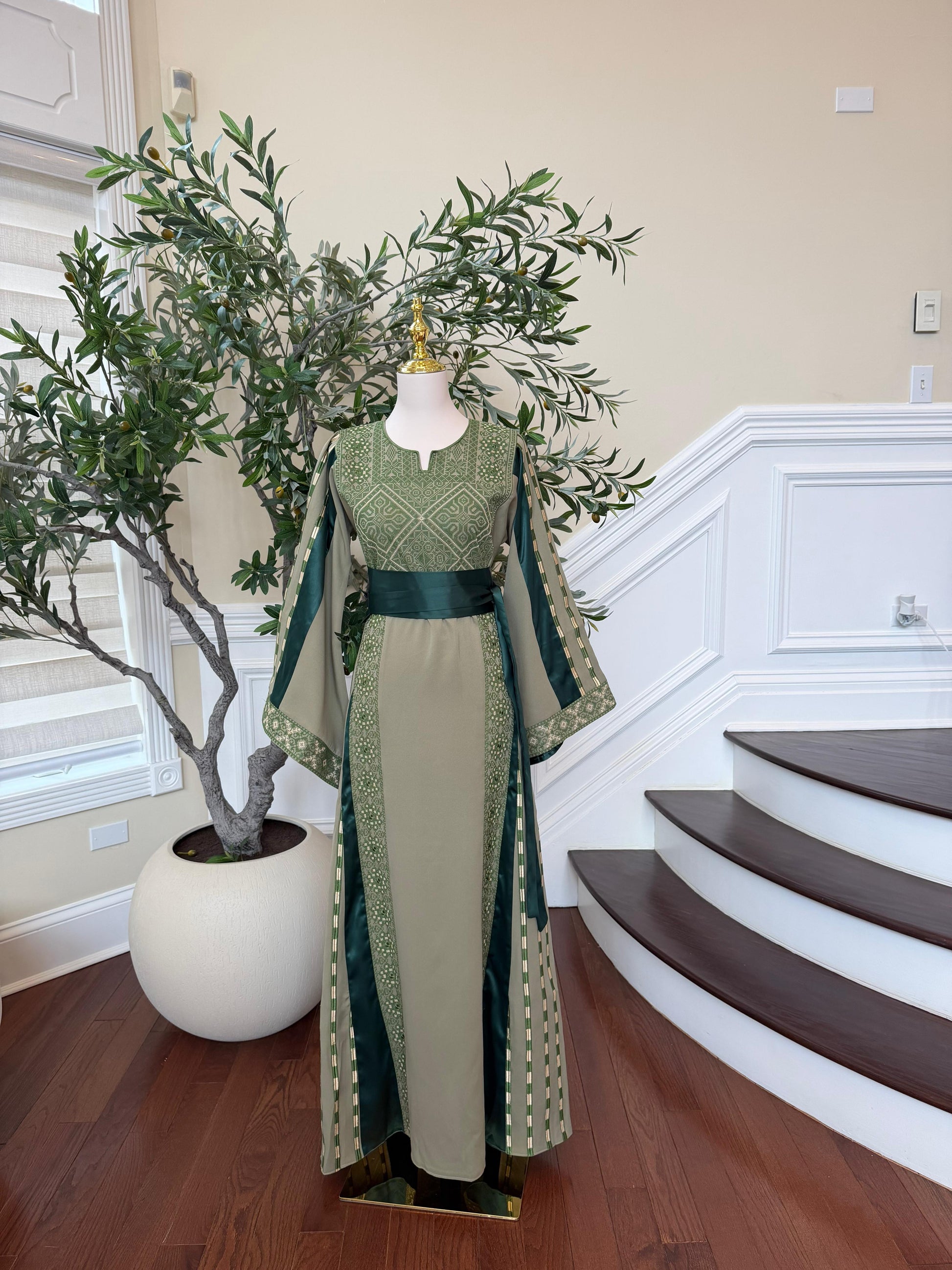 Olive Heritage Embroidery Tatreez Thobe