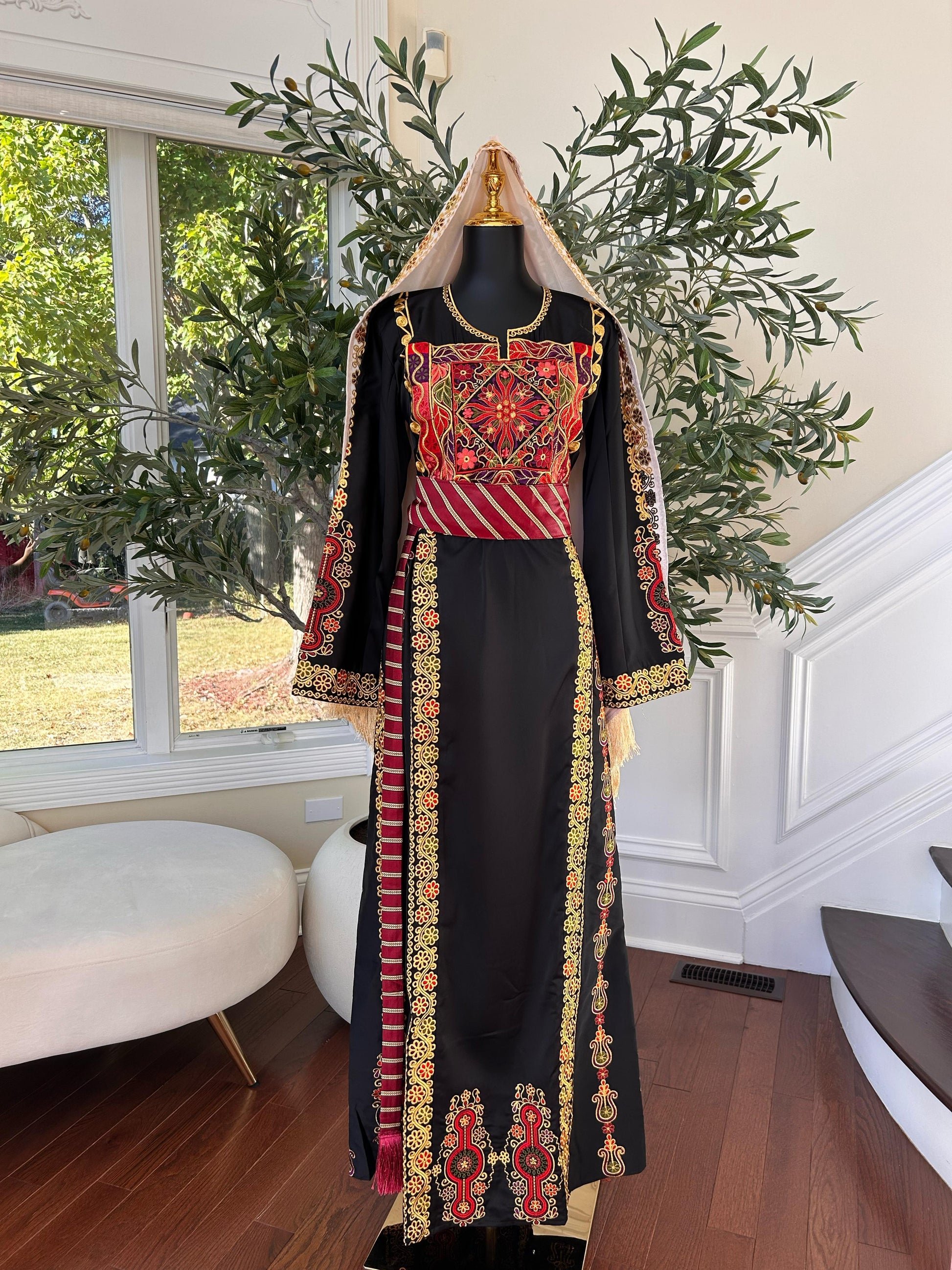 Black Embroidery Tatreez Thobe