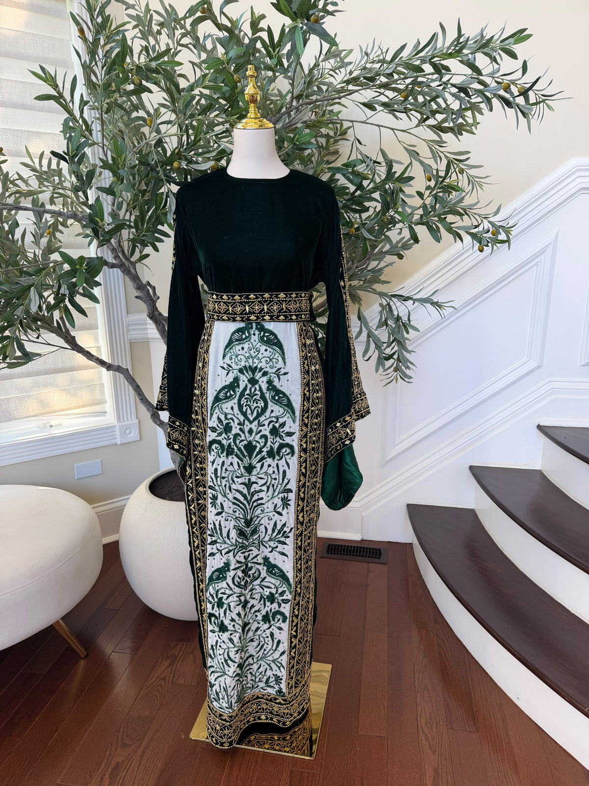 Elegant Black Velvet Thobe with Emerald Green Embroidery and Gold Detailing
