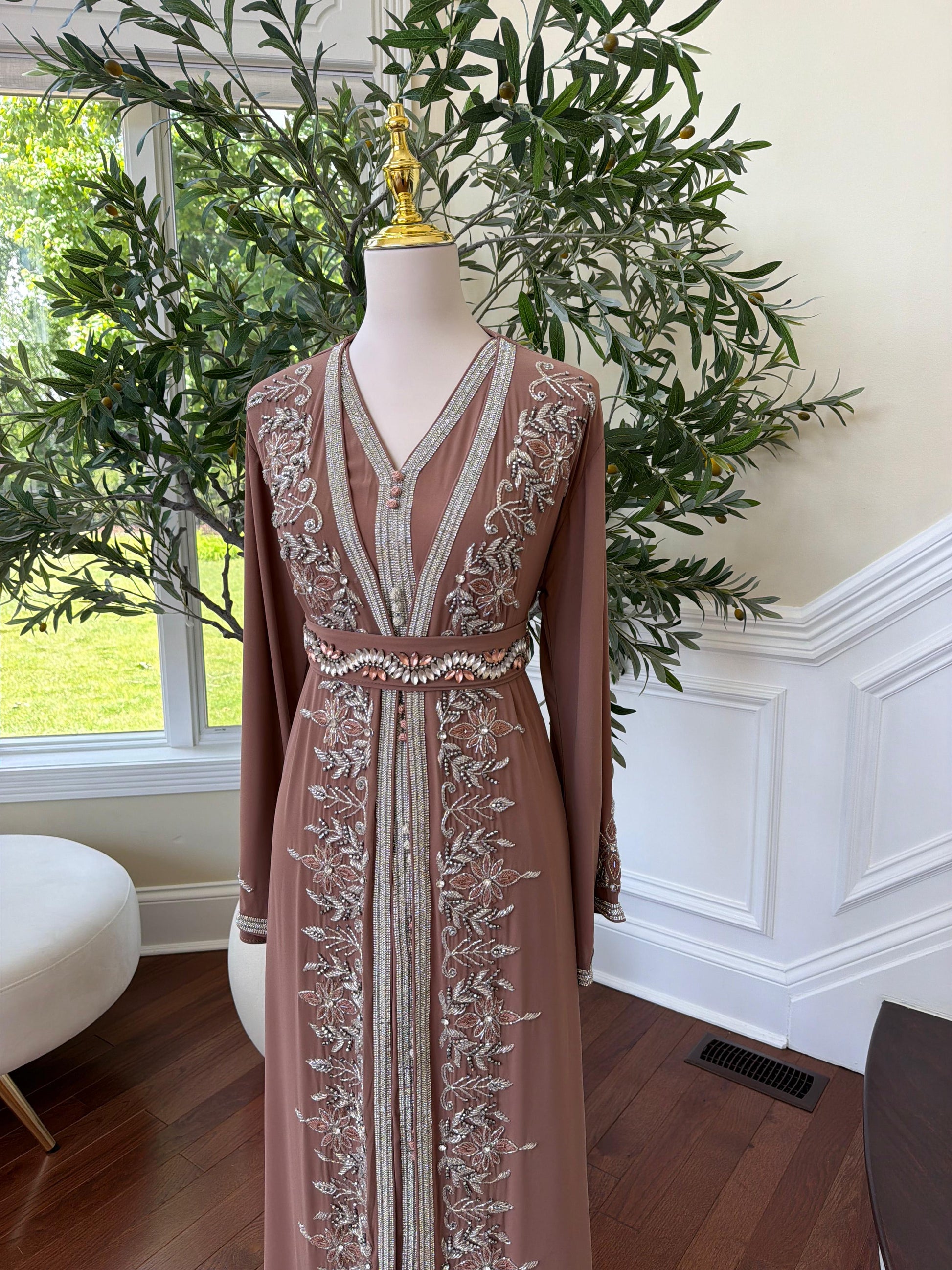 Dusty Rose Beaded Elegance Kuftan