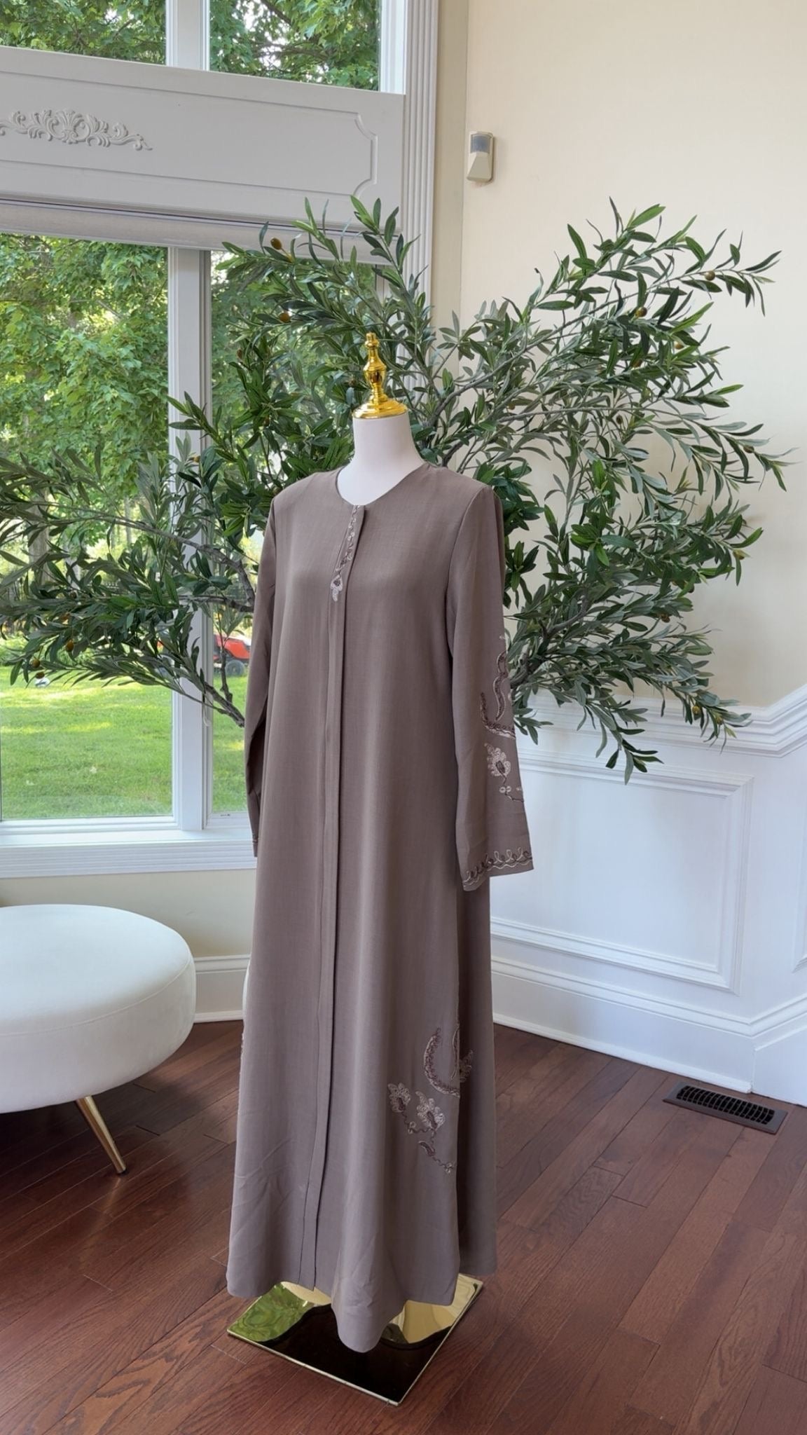 Taupe Embroidered Classic Abaya – Subtle & Floral Detail