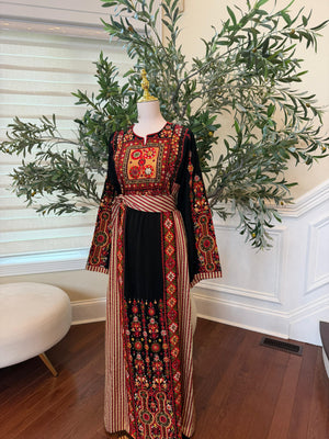 Black Embroidery Tatreez Red Thobe