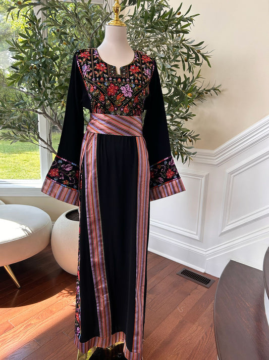 Embroidery Black Thobe Tatreez Detail