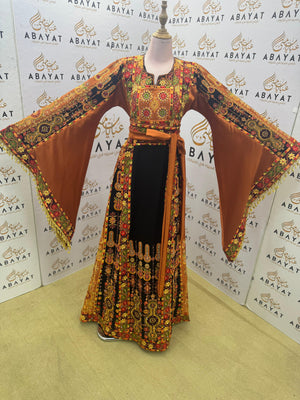 Traditional Palestinian Embroidered Thobe – Black & Gold Heritage Dress