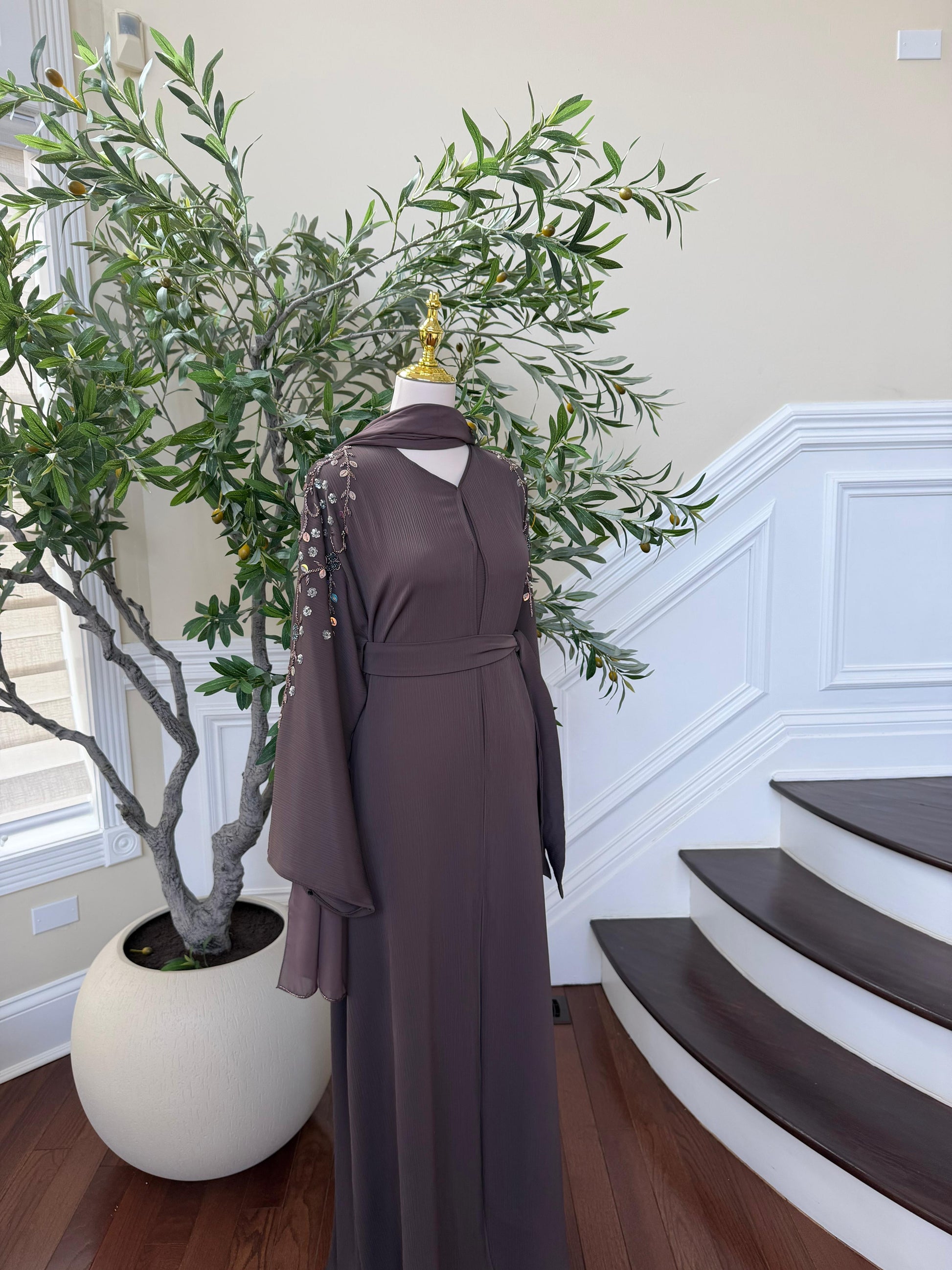 Faded Purple Floral Charm Abaya