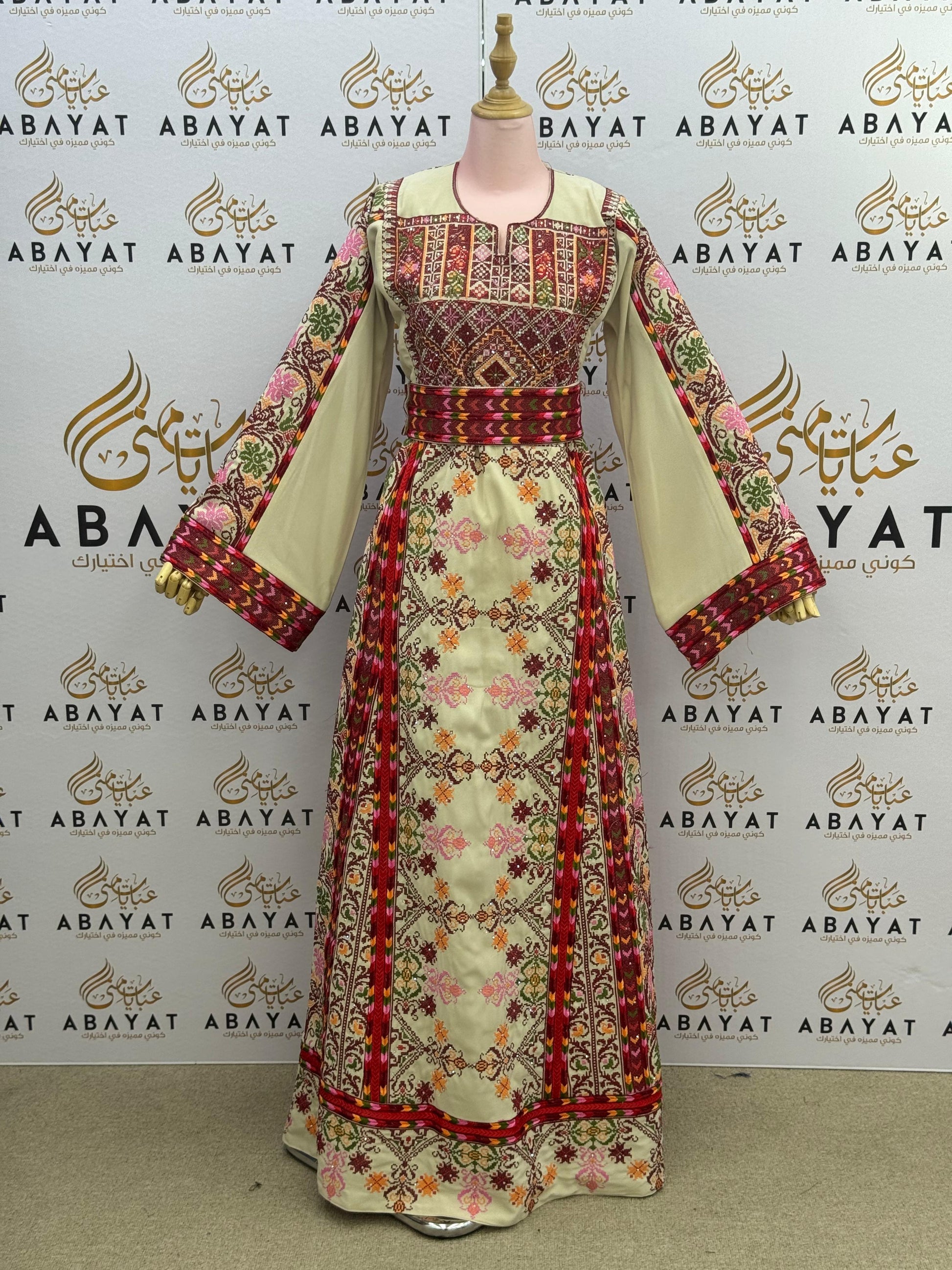 Royal Blossom Palestinian Thobe