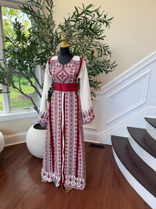 White Traditional Embroidery Red Tatreez Thobe