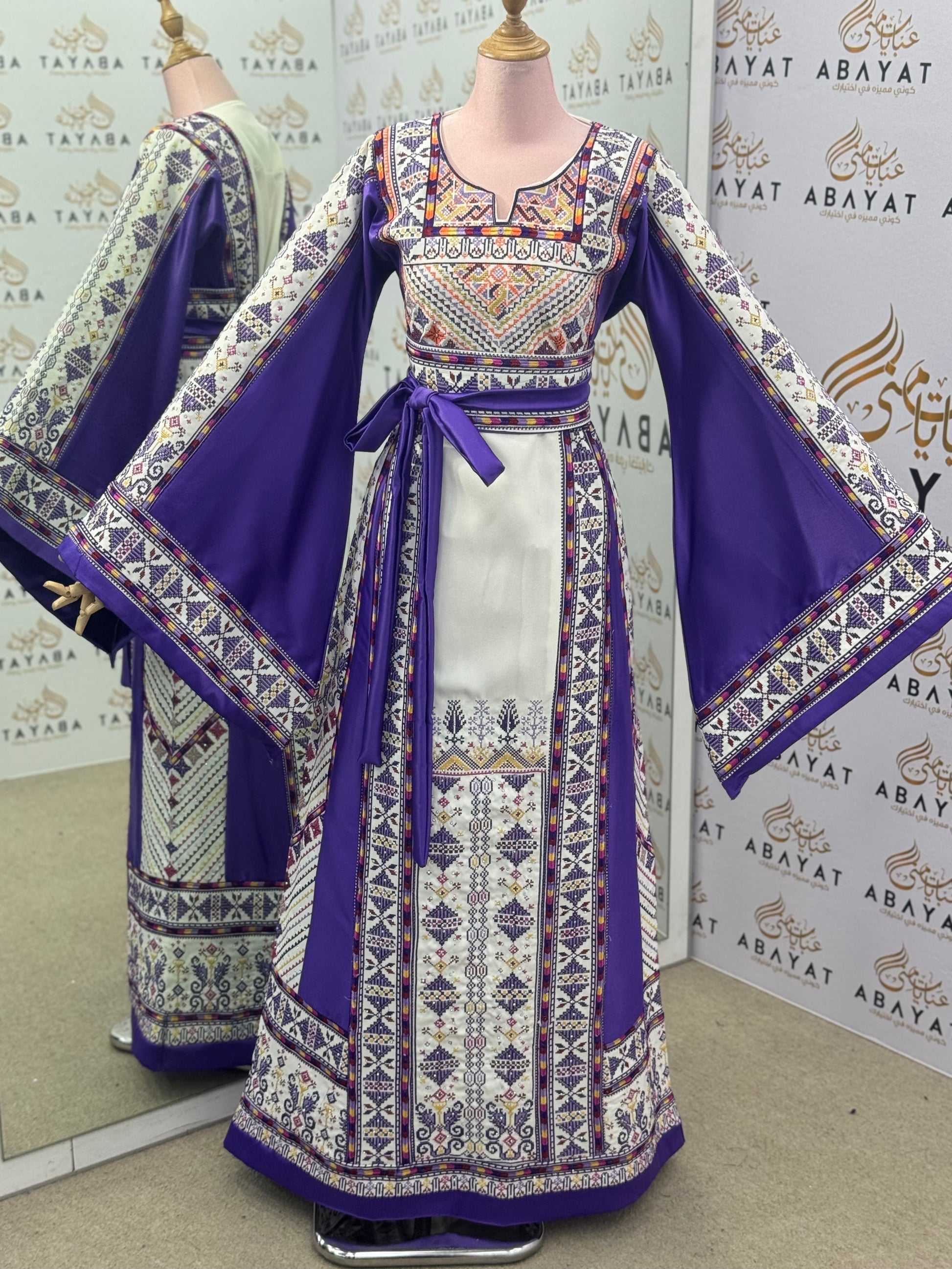 Lavender & Cream Palestinian Thobe – Mixed Fabric with Traditional Tatreez