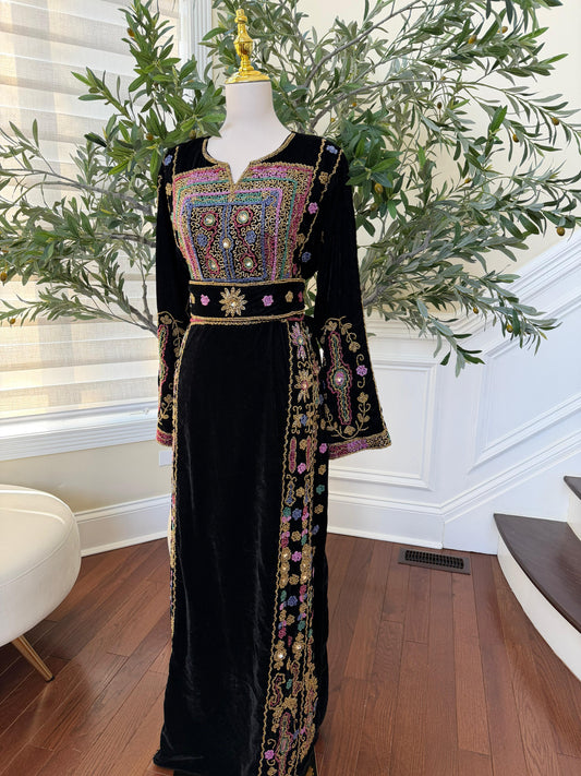 Black Velvet Stone Thobe