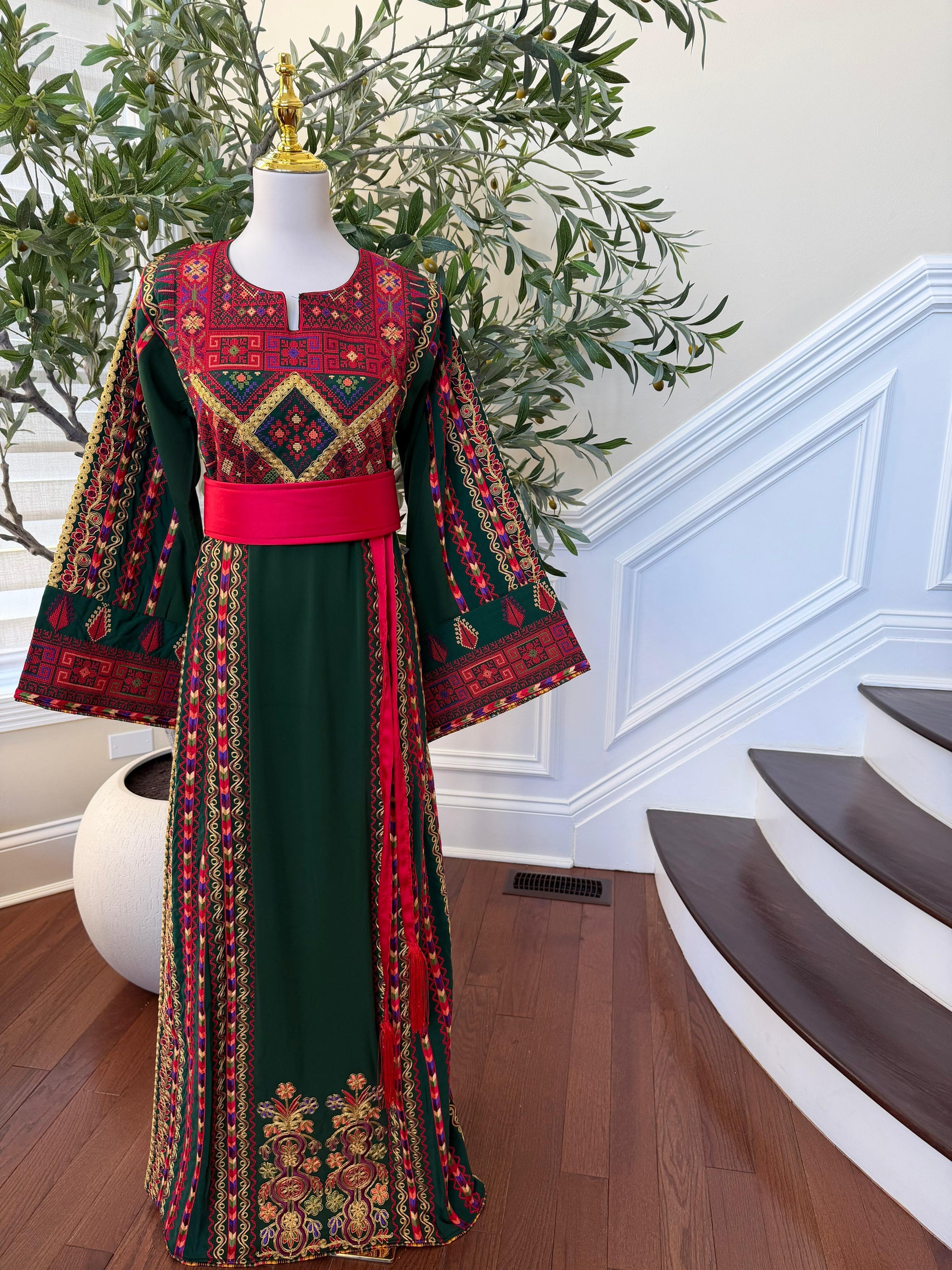 Green Embroidery Tatreez Red Thobe