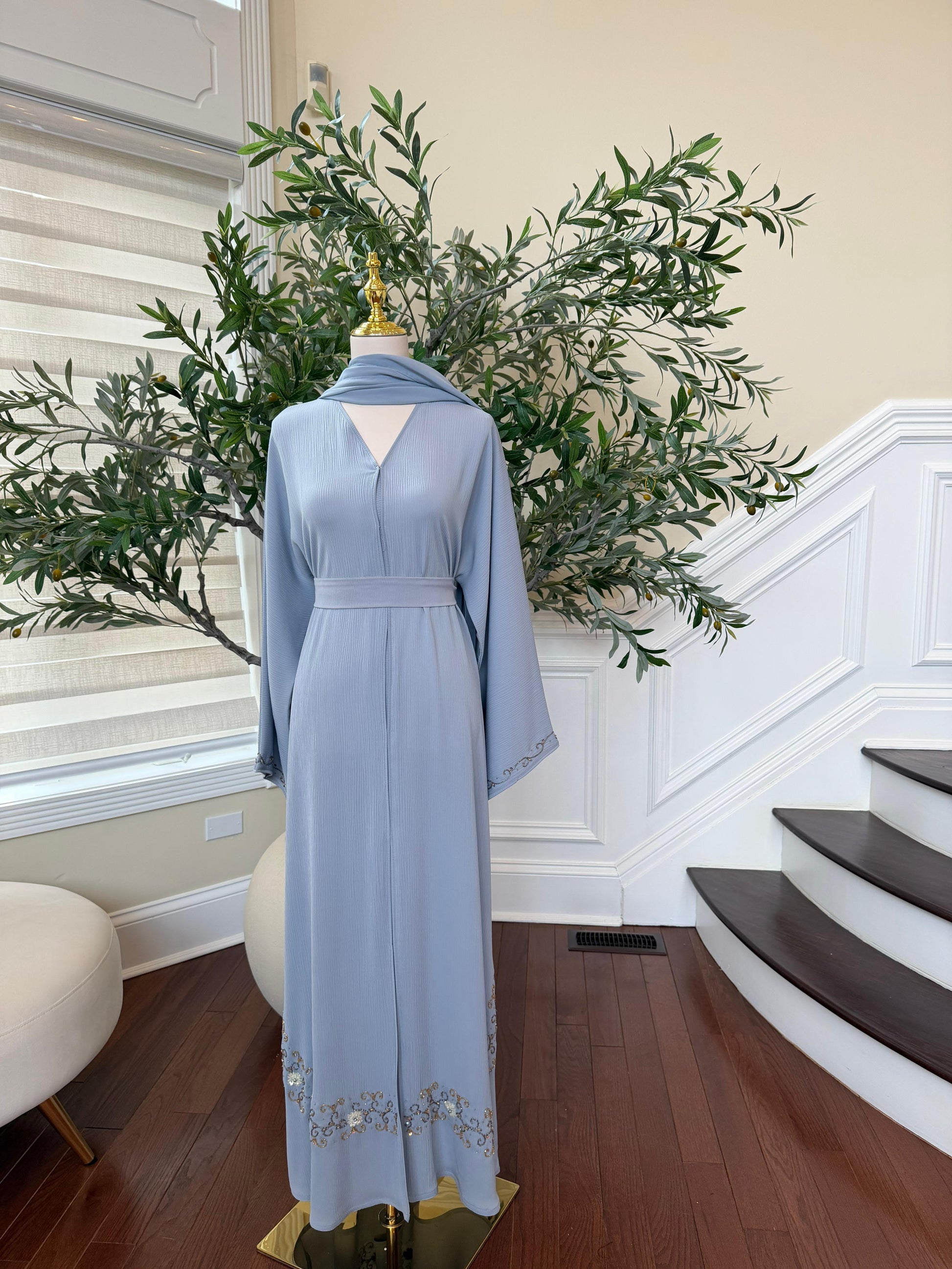 Baby Blue Detail Crystal Abaya