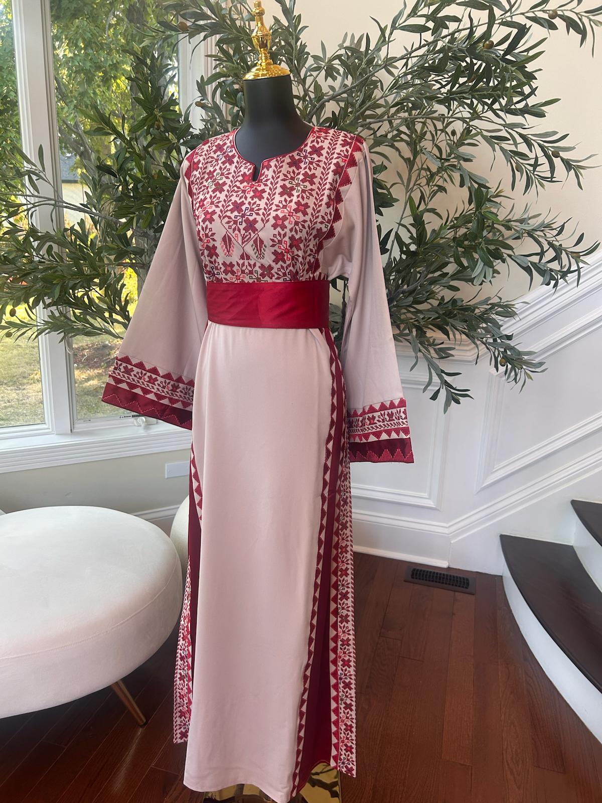 Cream Embroidery Red Detail Tatreez Thobe