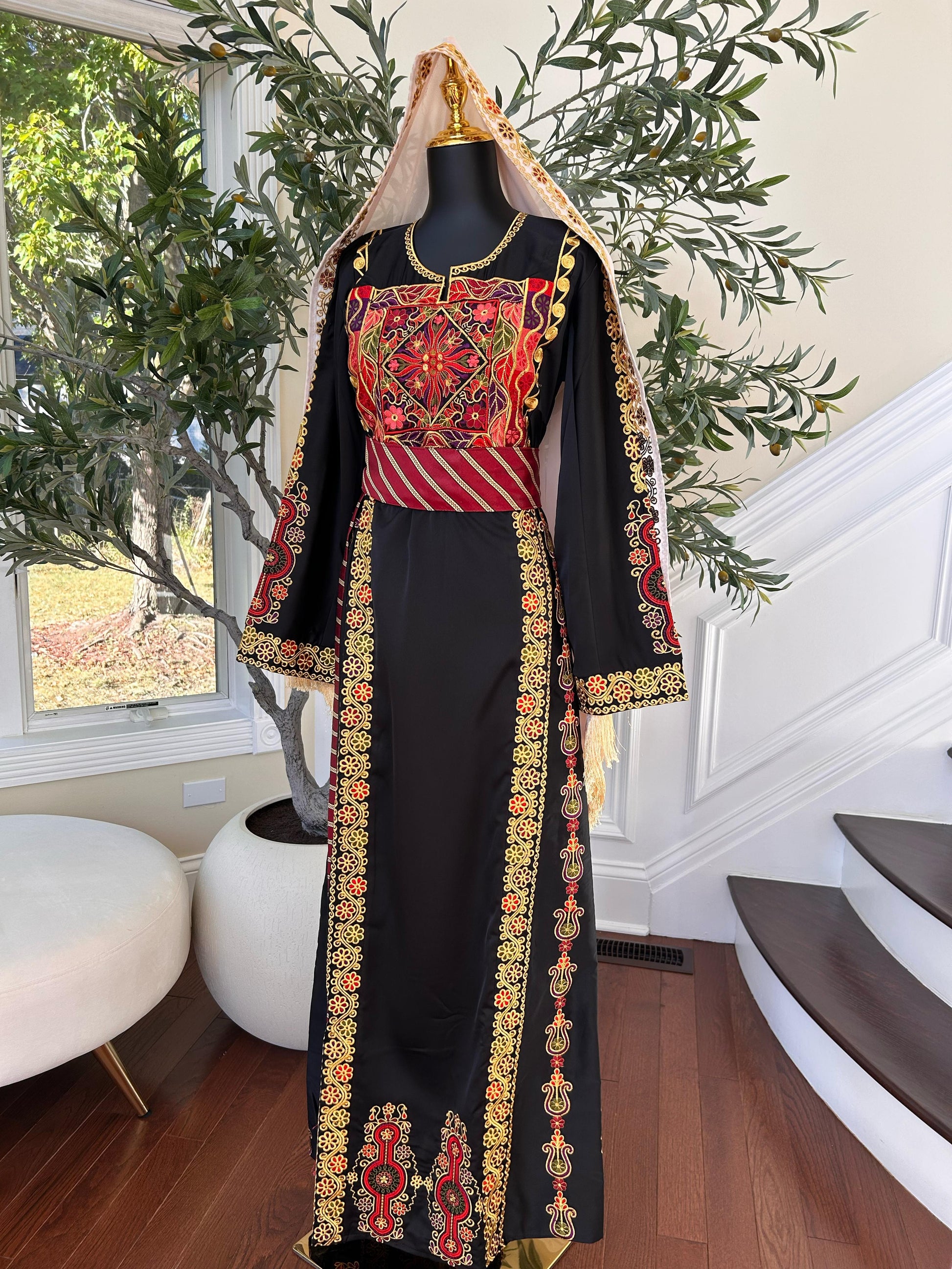 Black Embroidery Tatreez Thobe