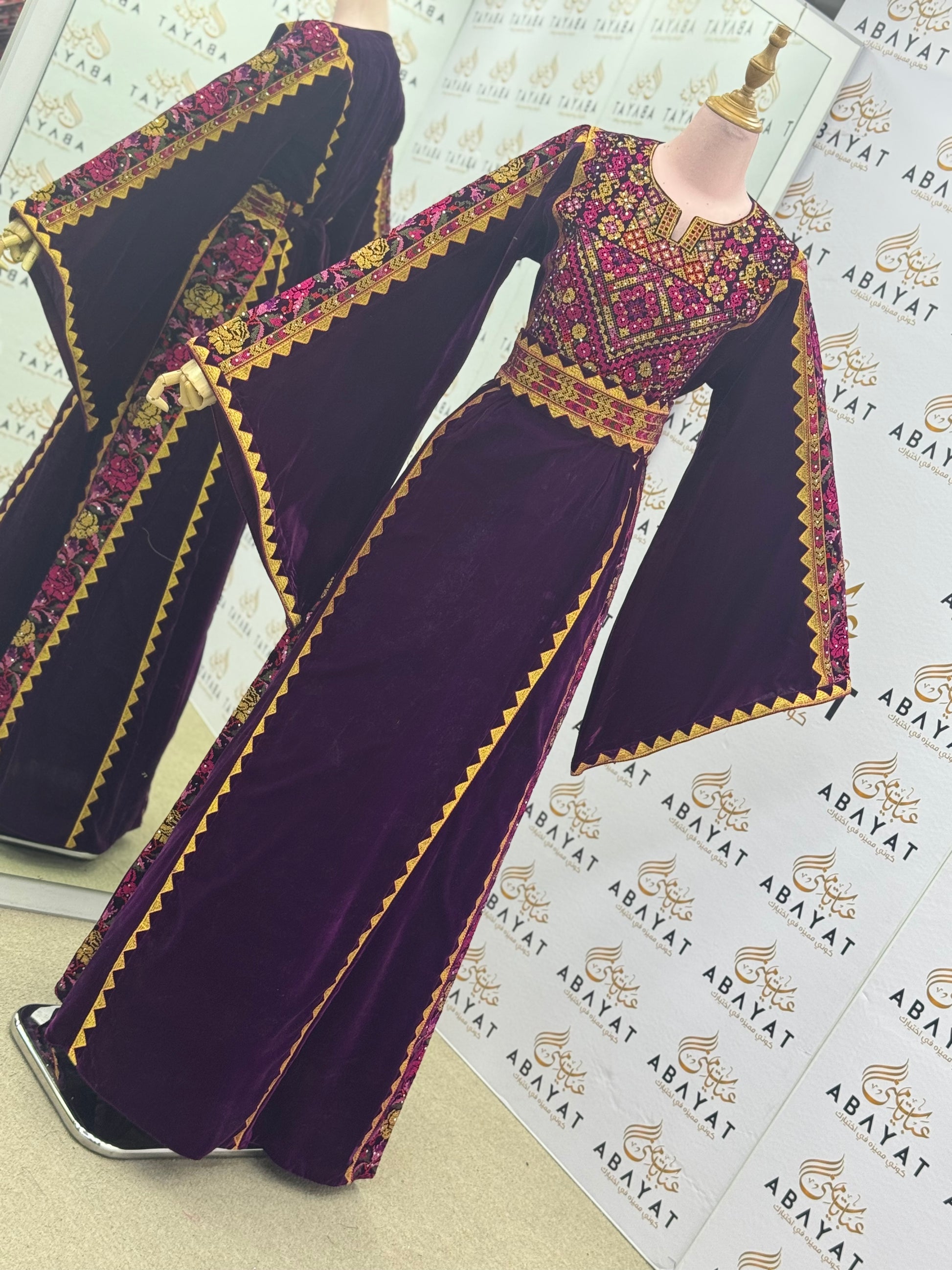 Palestinian Embroidered Thobe – Regal Plum Velvet Edition