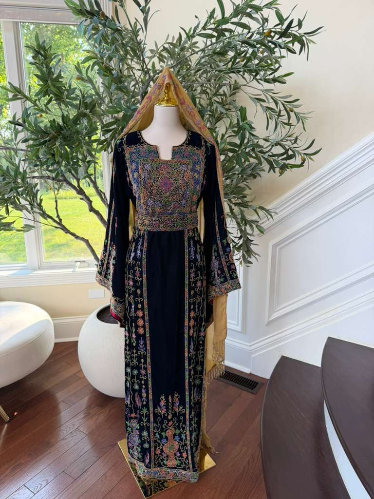 Navy Blue Beaded Elegance Stone Thobe