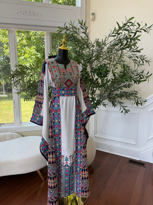 White Tatreez Embroidery Thobe/A