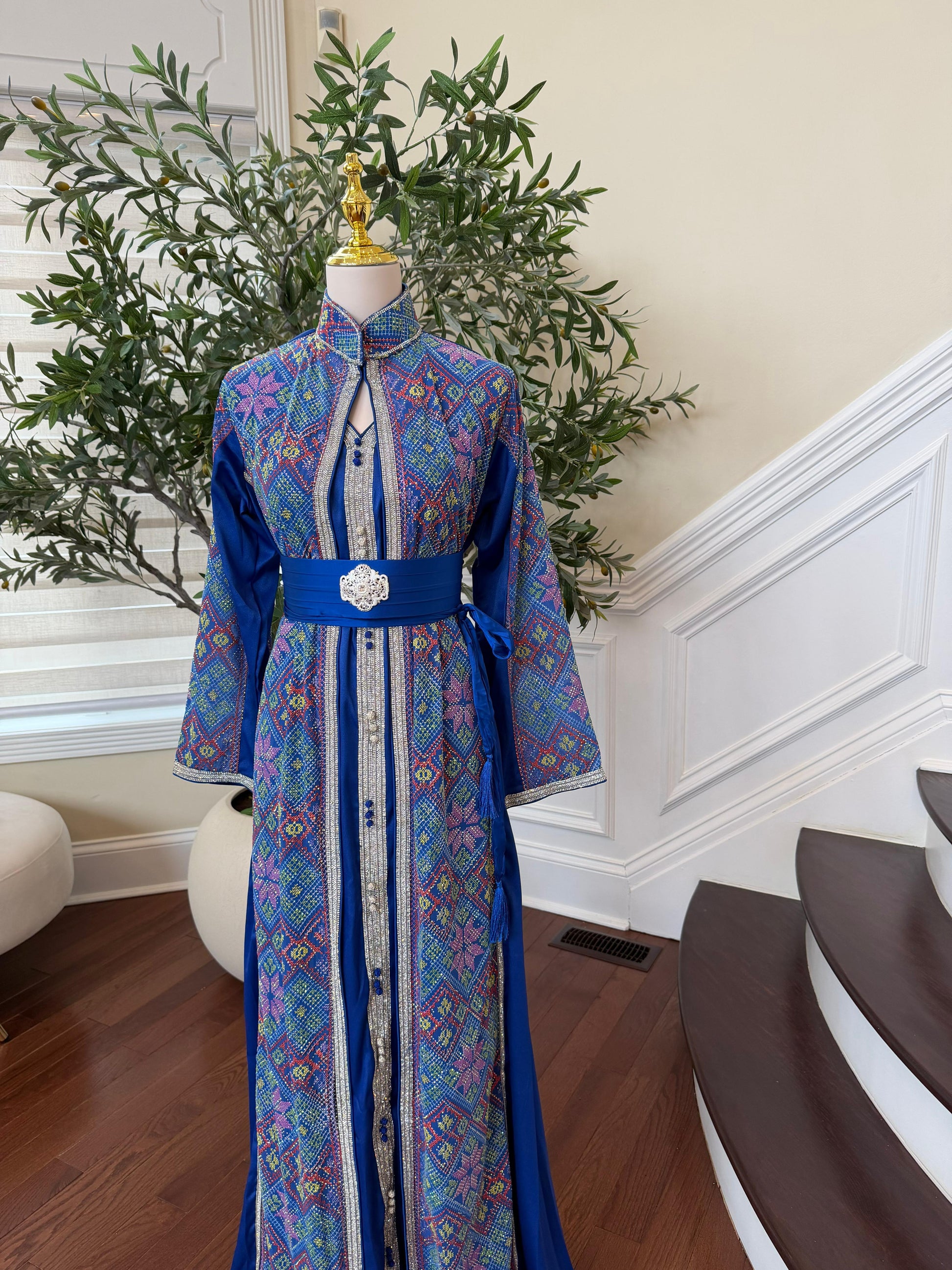 Embroidery Blue Royale Kuftan