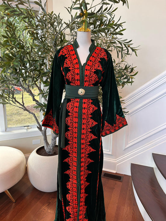 Green Velvet Embellished Red Kuftan