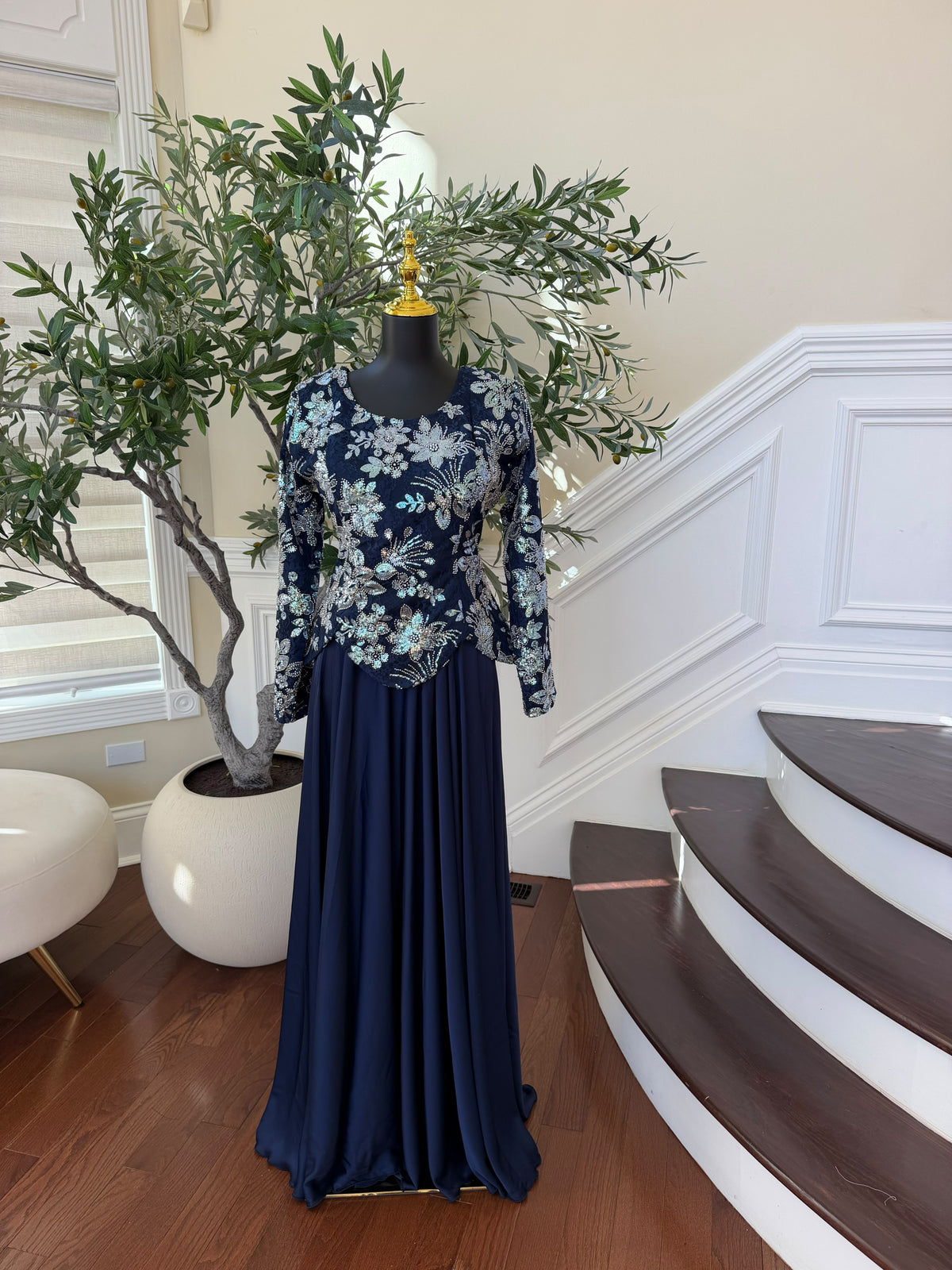 Elegant Navy Blue Evening Gown with Shimmering Silver & Blue Floral Embroidery